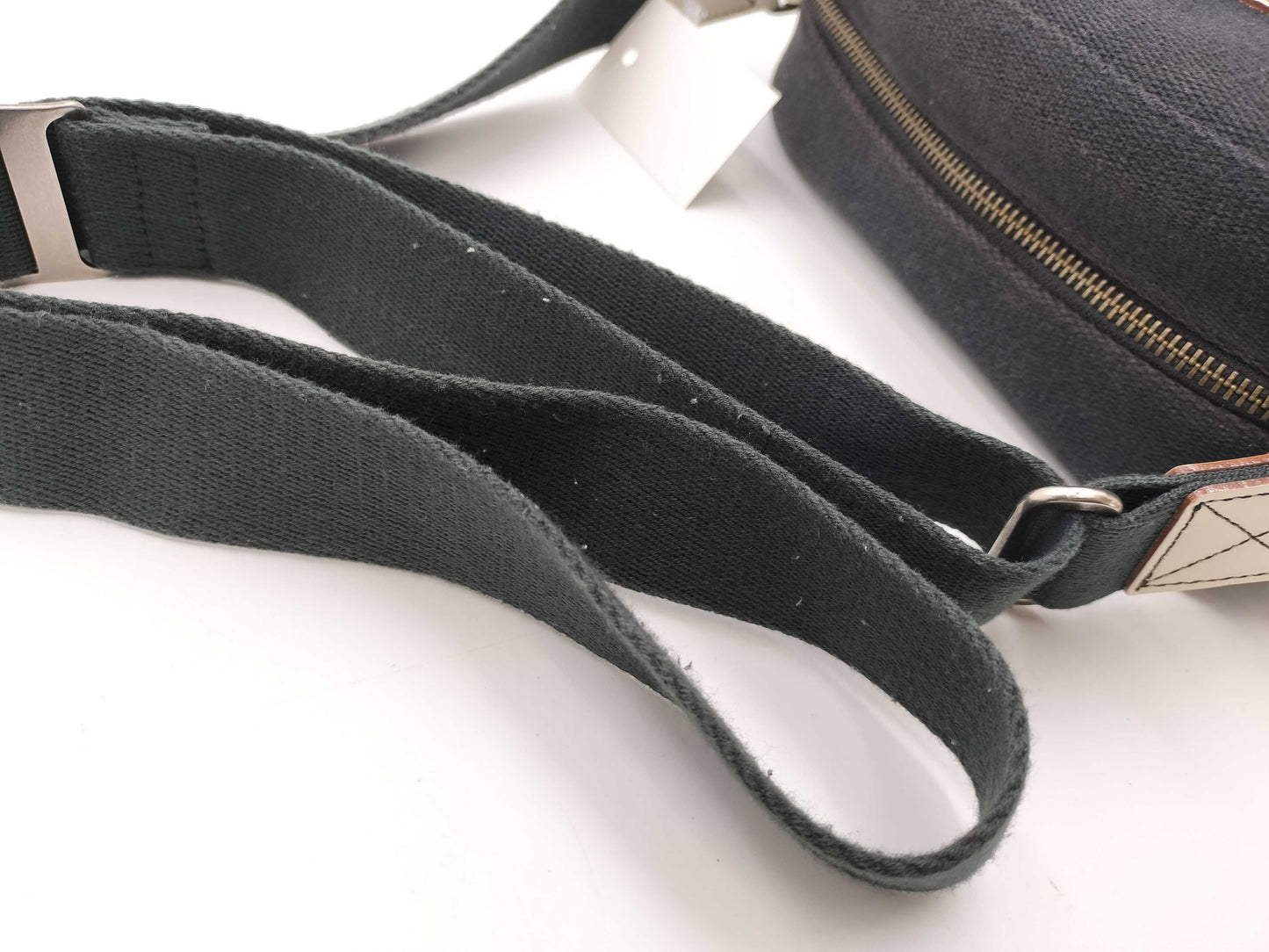 BURBERRY Black Shoulder Bag