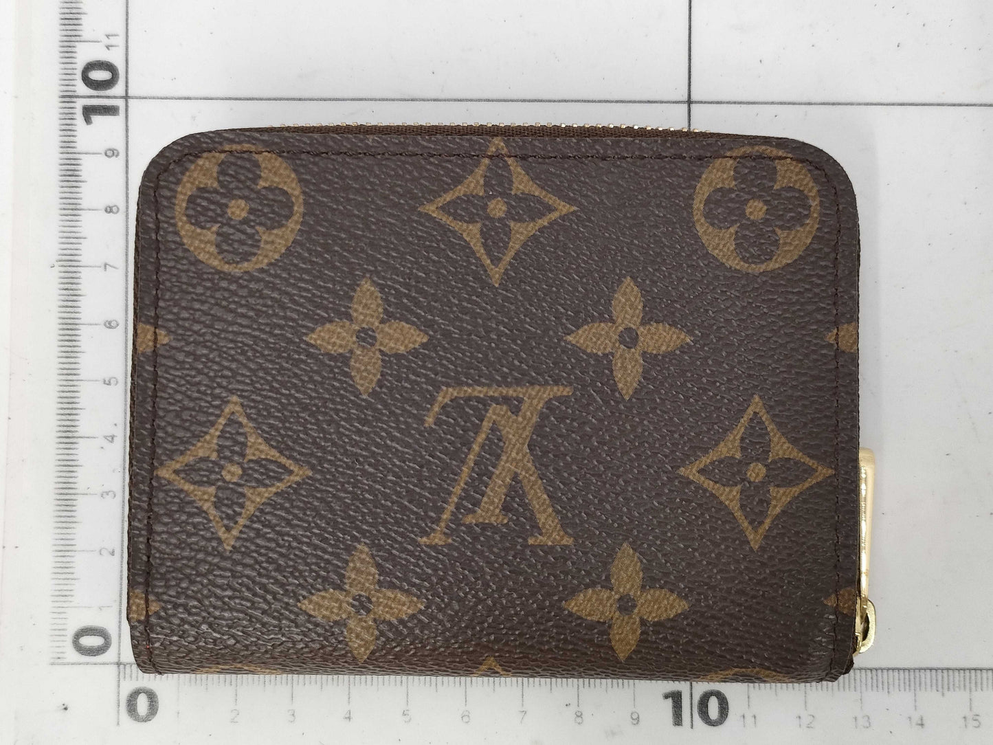 LOUIS VUITTON Monogram Illustre Coin Purse Wallet