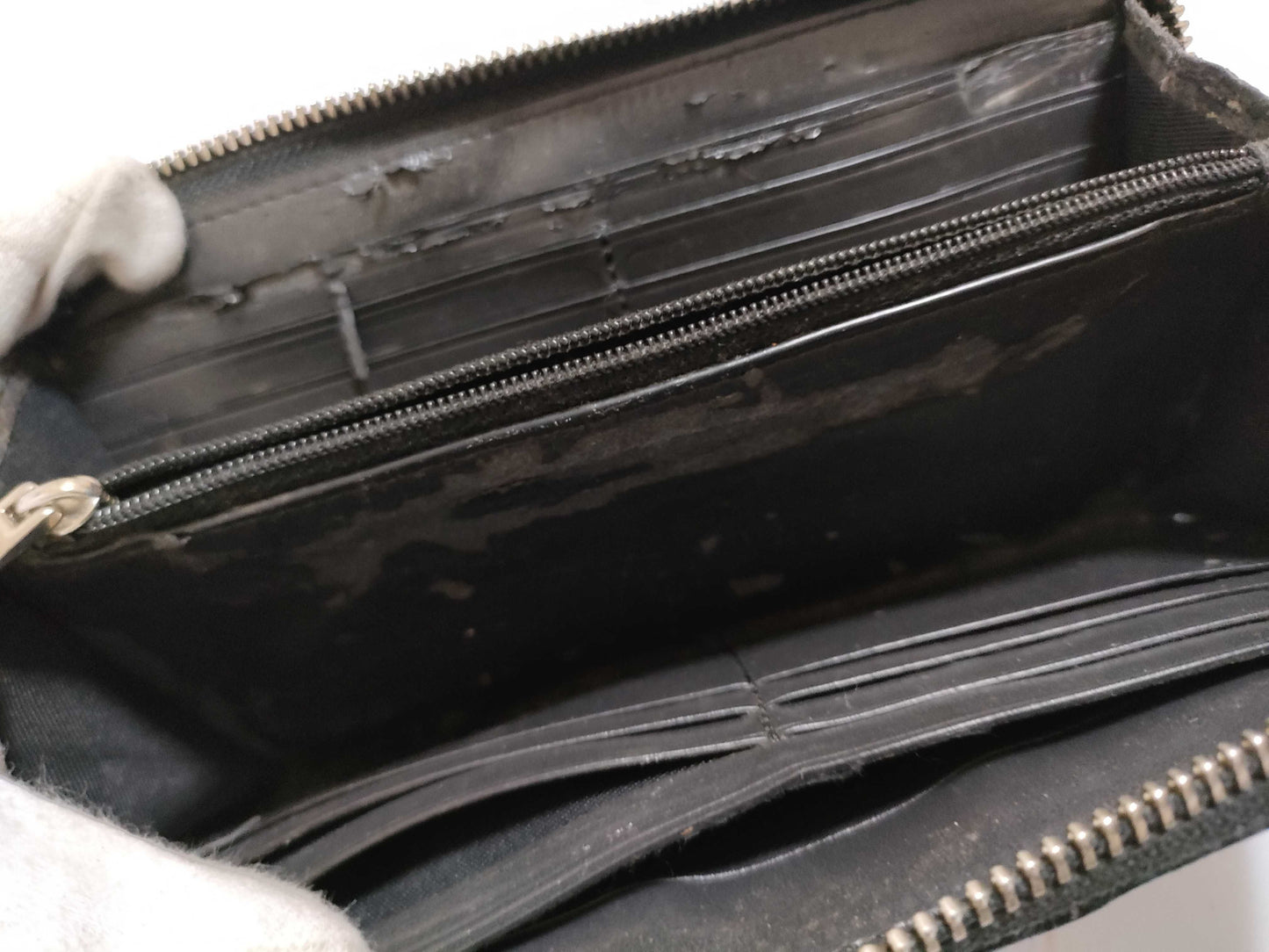 COACH FURLA/VALENTINO/COLE HAAN Wallet Collection