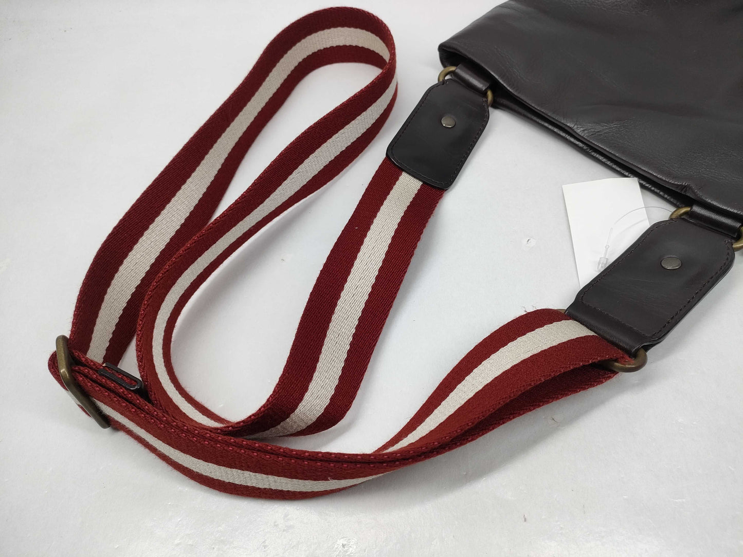 BALLY Leather Shoulder Bag