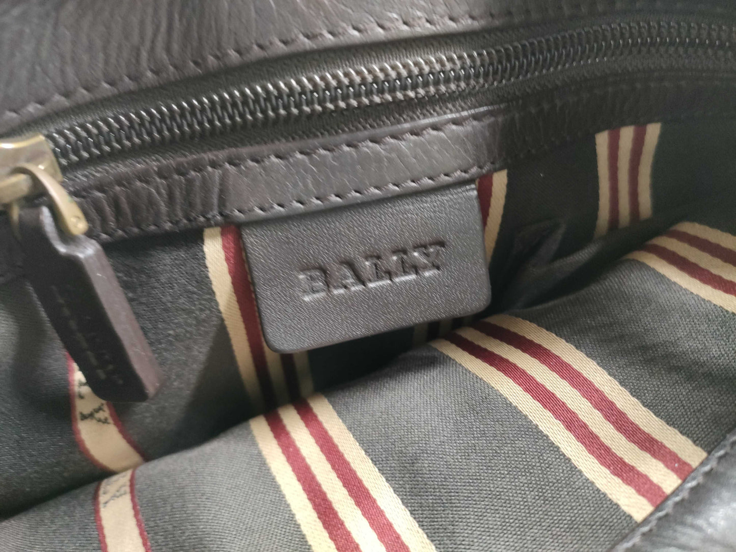 BALLY Leather Shoulder Bag