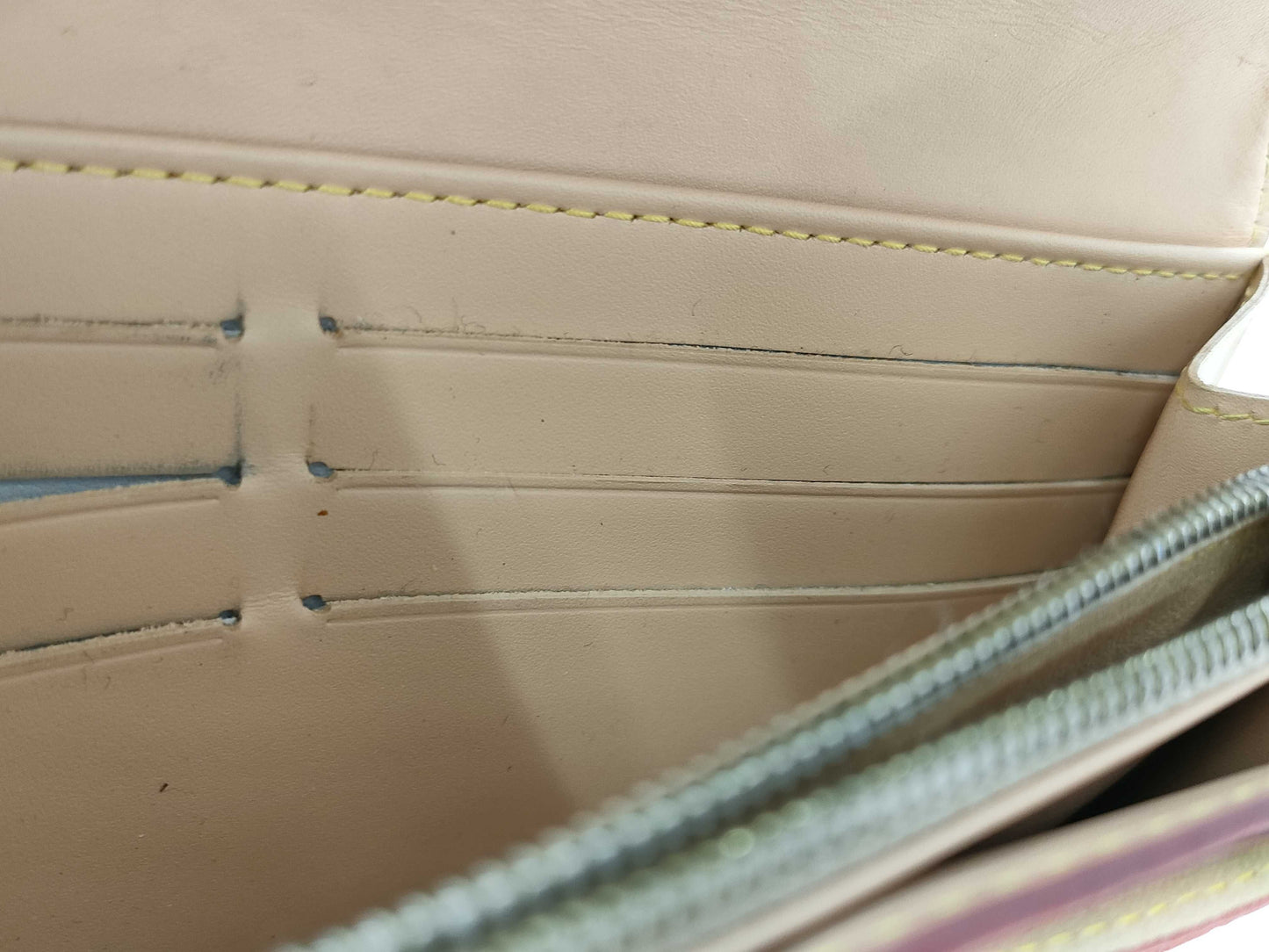 LOUIS VUITTON Portefeuille Sarah Wallet