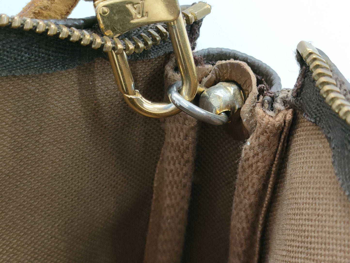 LOUIS VUITTON Monogram M40712 Pochette Accessoires Handbag