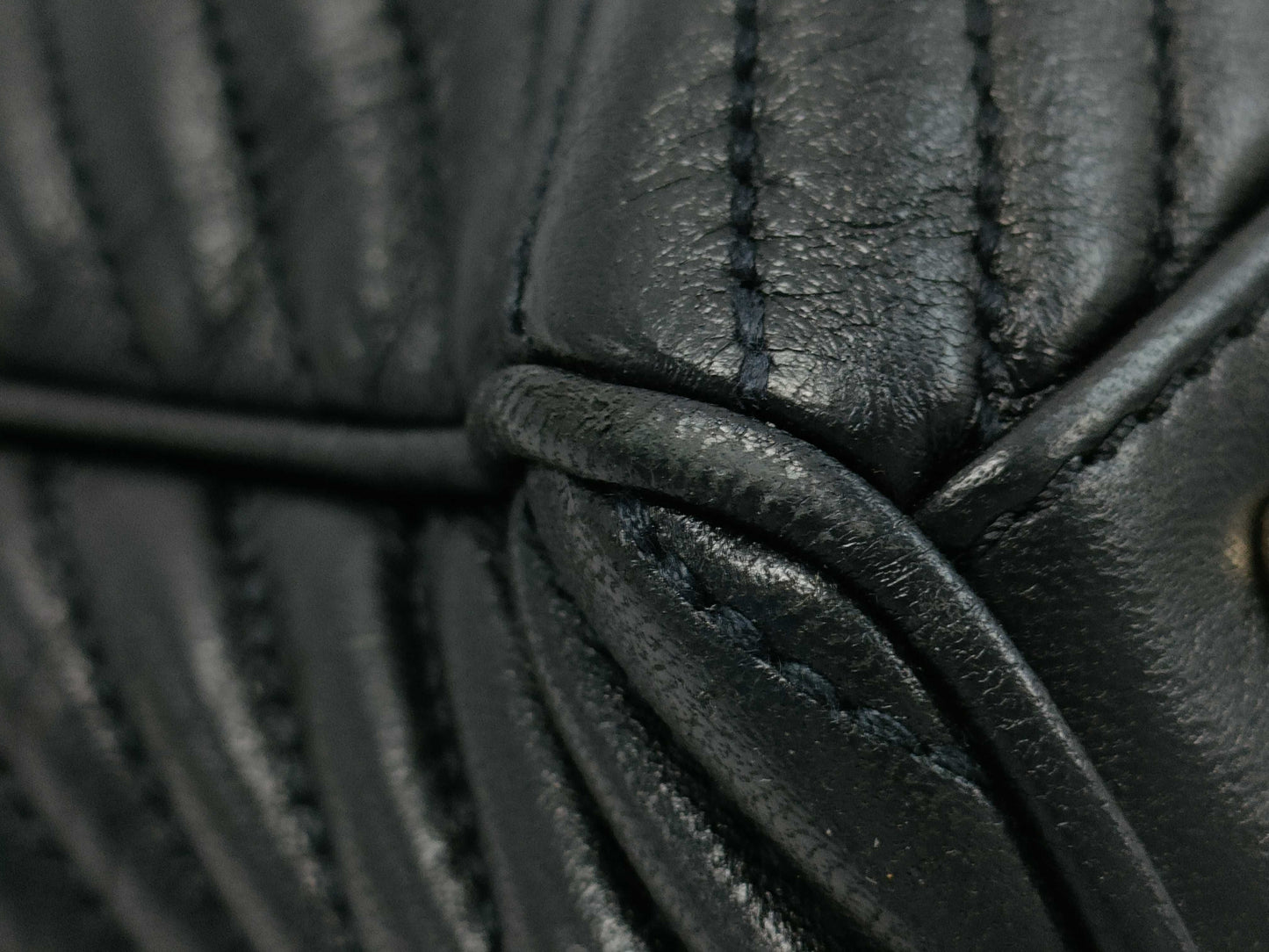 BALLY Quilted Fringe Handbag
