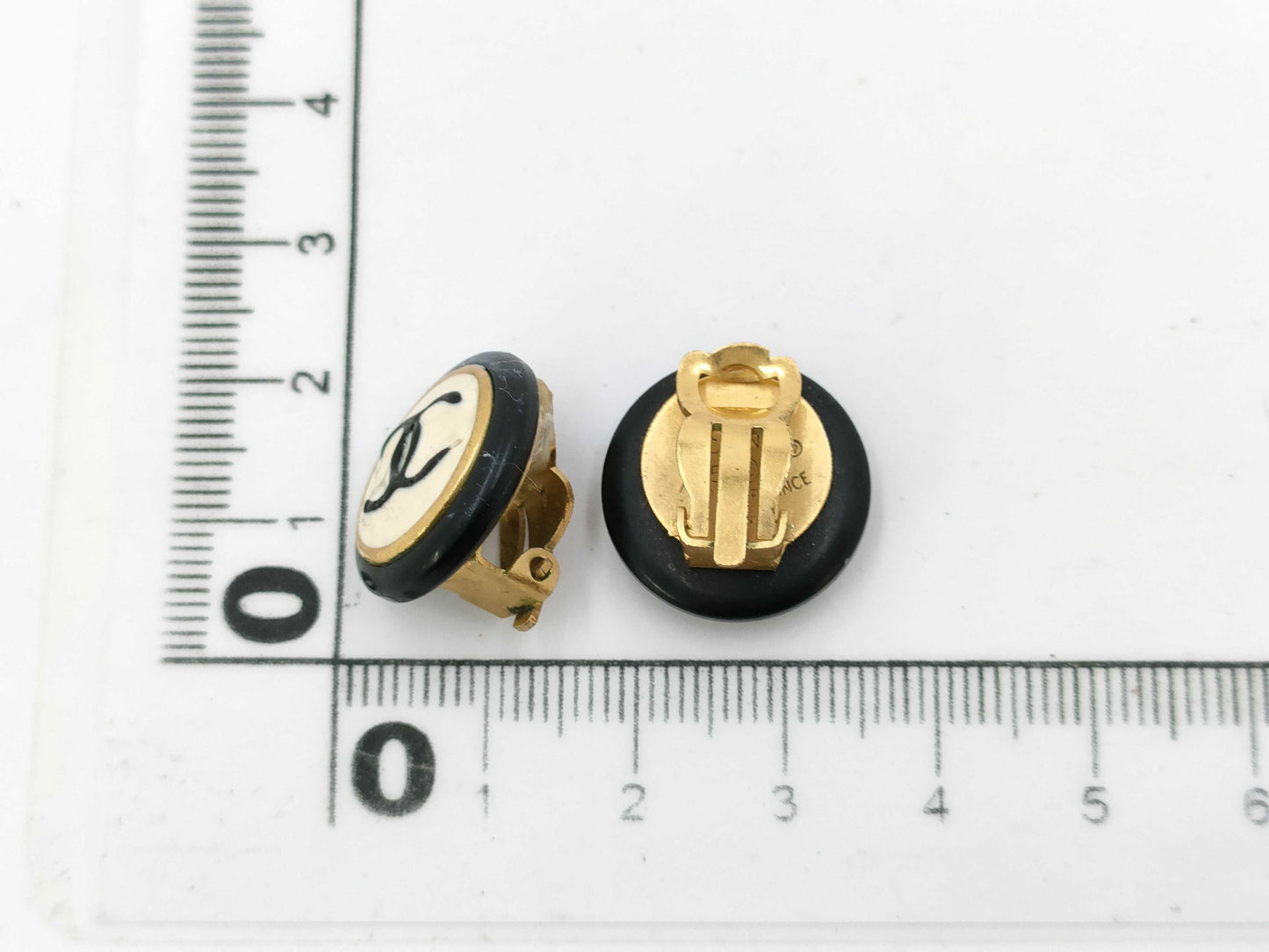 CHANEL Coco Mark 95A Earrings