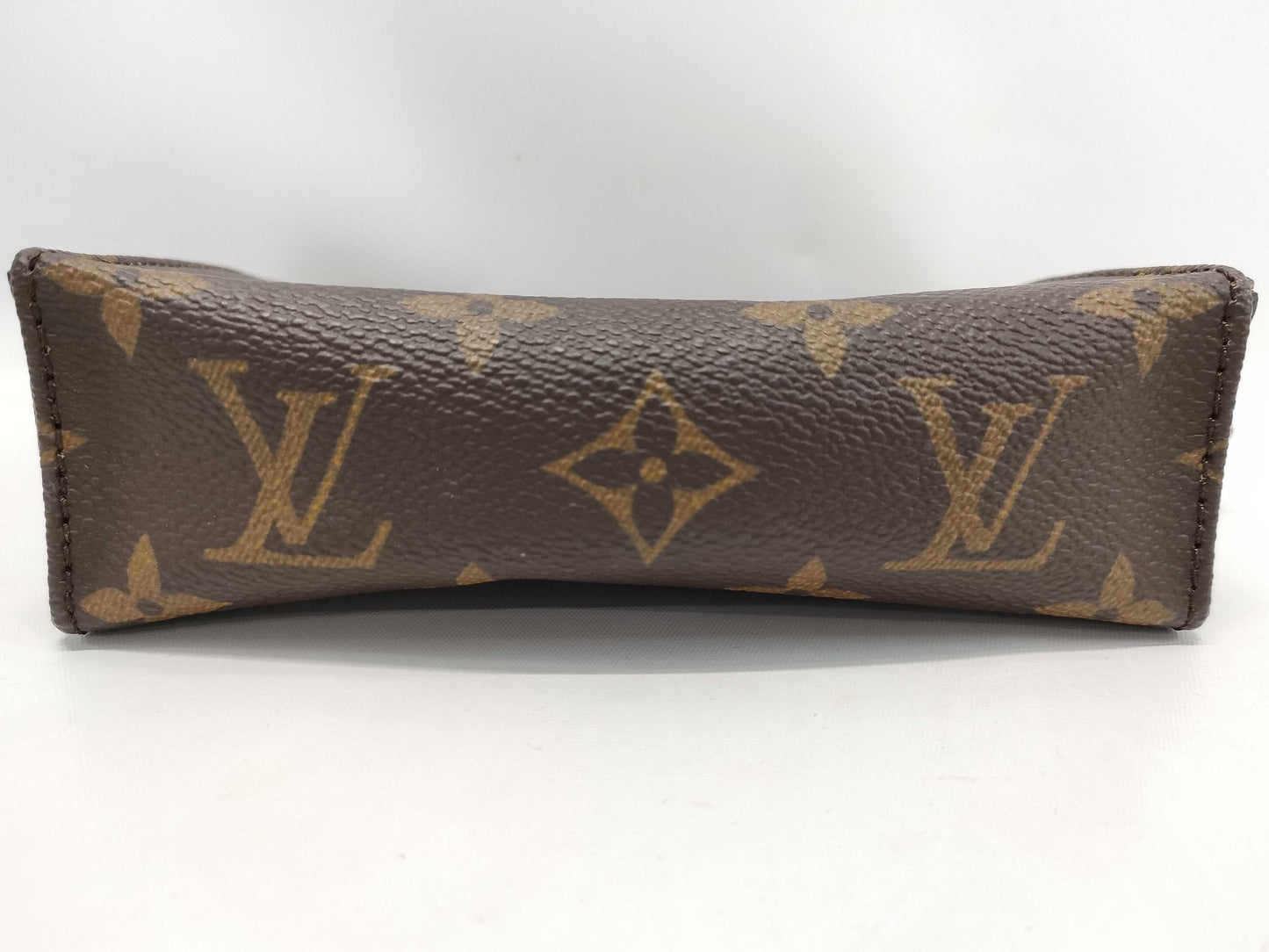LOUIS VUITTON Monogram M47546 Poche Toilette 15 Pouch
