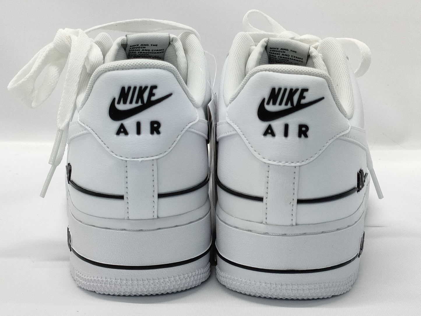 NIKE CJ1379-100 Sneakers