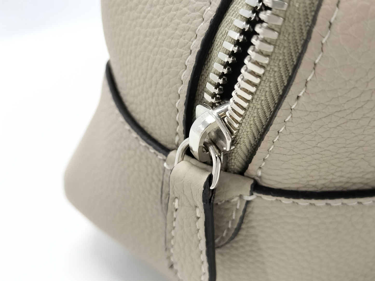 BOTTEGA VENETA Bonaventura Ava 2-way handbag