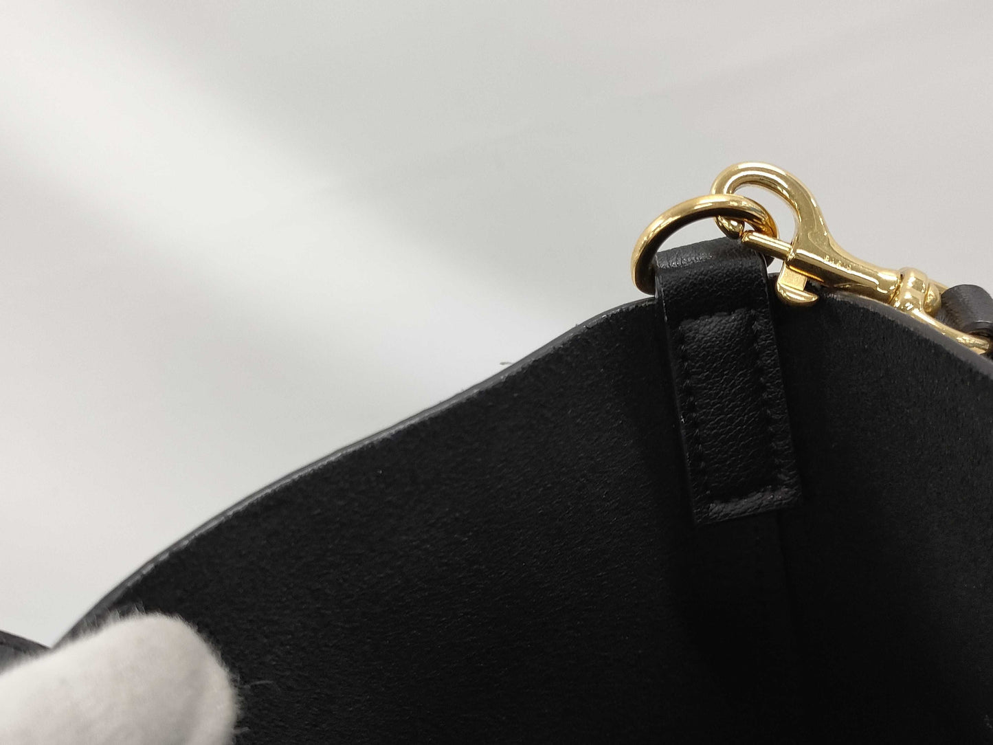 Yves Saint Laurent Toy Shopping Handbag