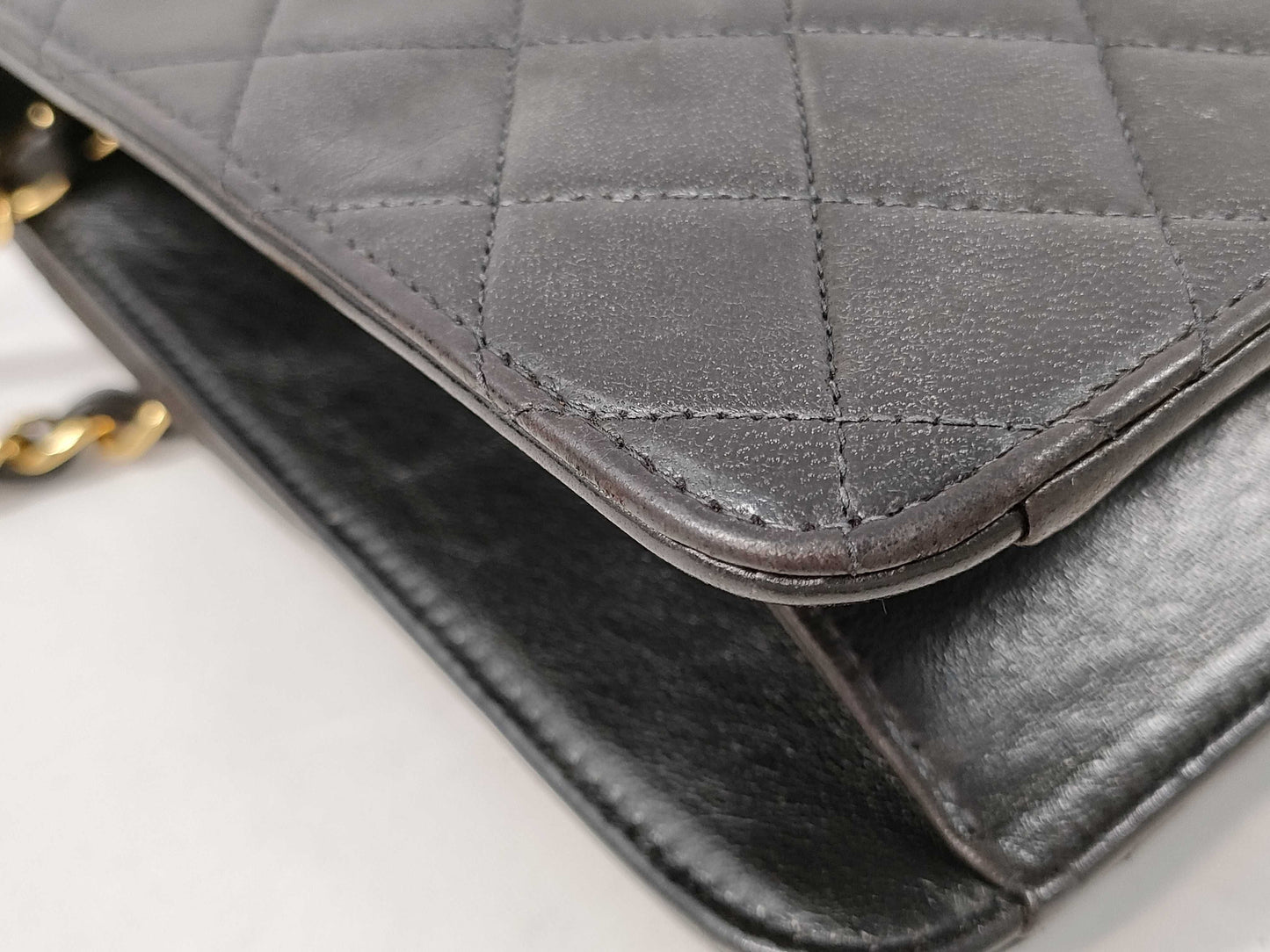 CHANEL Lambskin Matelasse Single Flap Shoulder Bag with Single Chain and Warranty