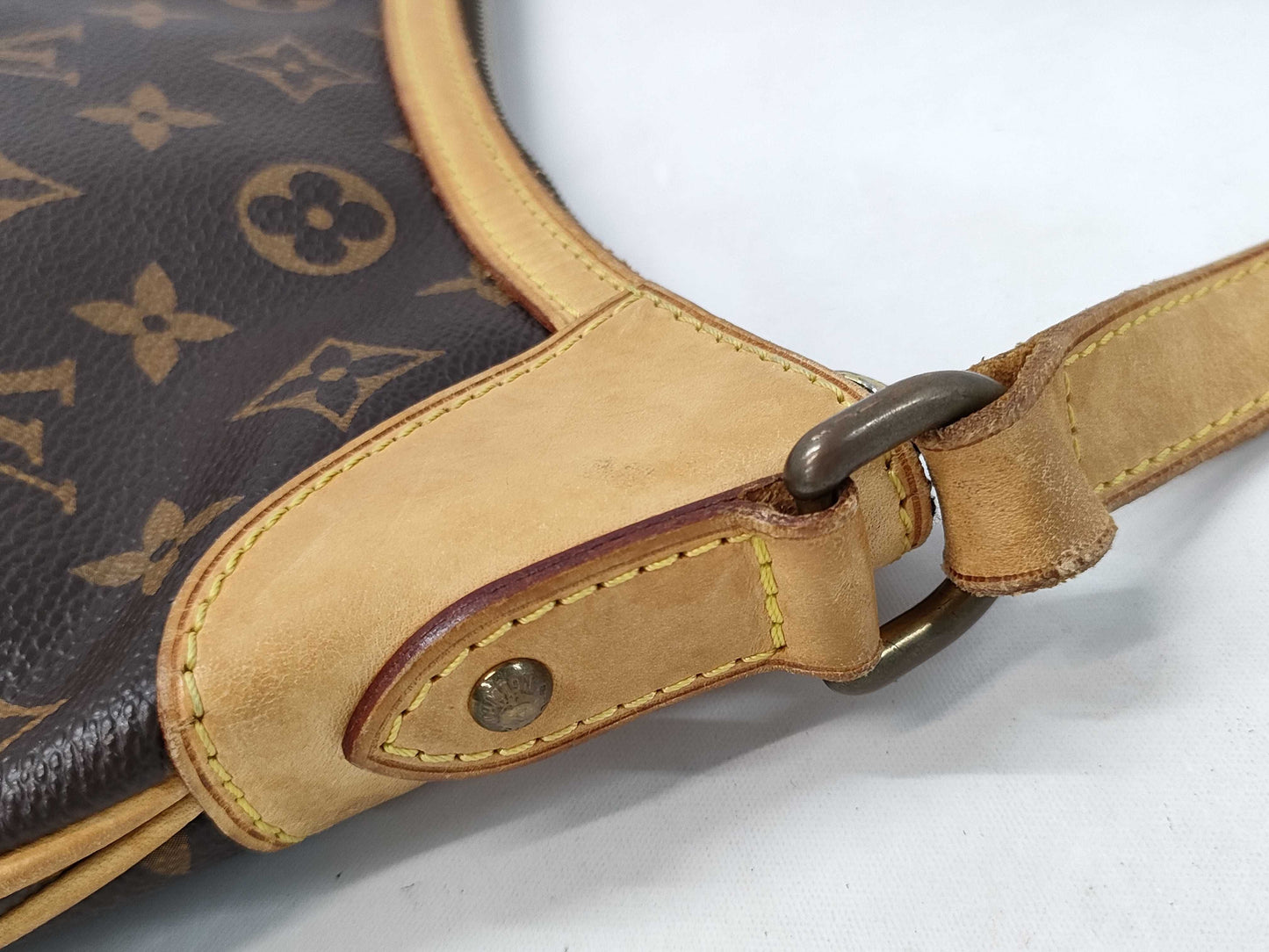 LOUIS VUITTON Monogram M56389 Odeon MM Shoulder Bag