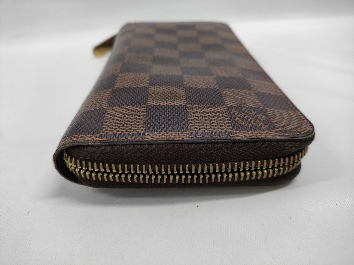 LOUIS VUITTON Damier Zippy Wallet Zipper Broken Wallet