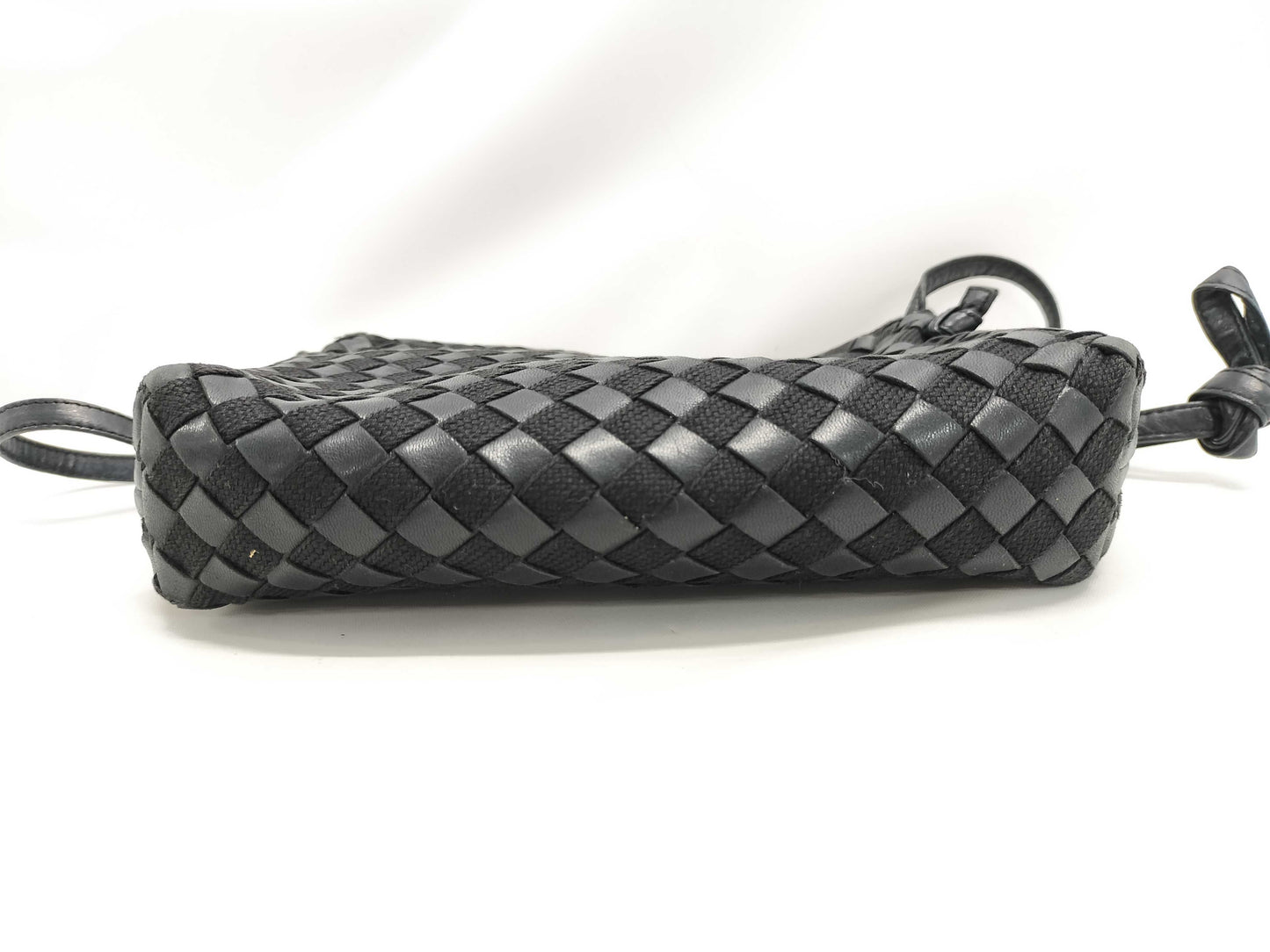 BOTTEGA VENETA Intrecciato Shoulder Bag