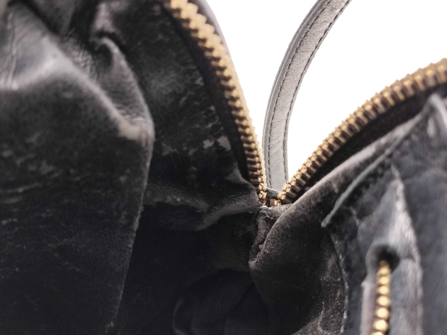 BOTTEGA VENETA Intrecciato Shoulder Bag