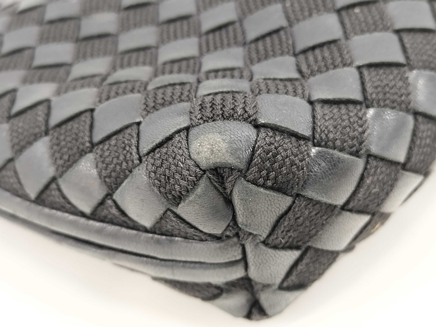 BOTTEGA VENETA Intrecciato Shoulder Bag