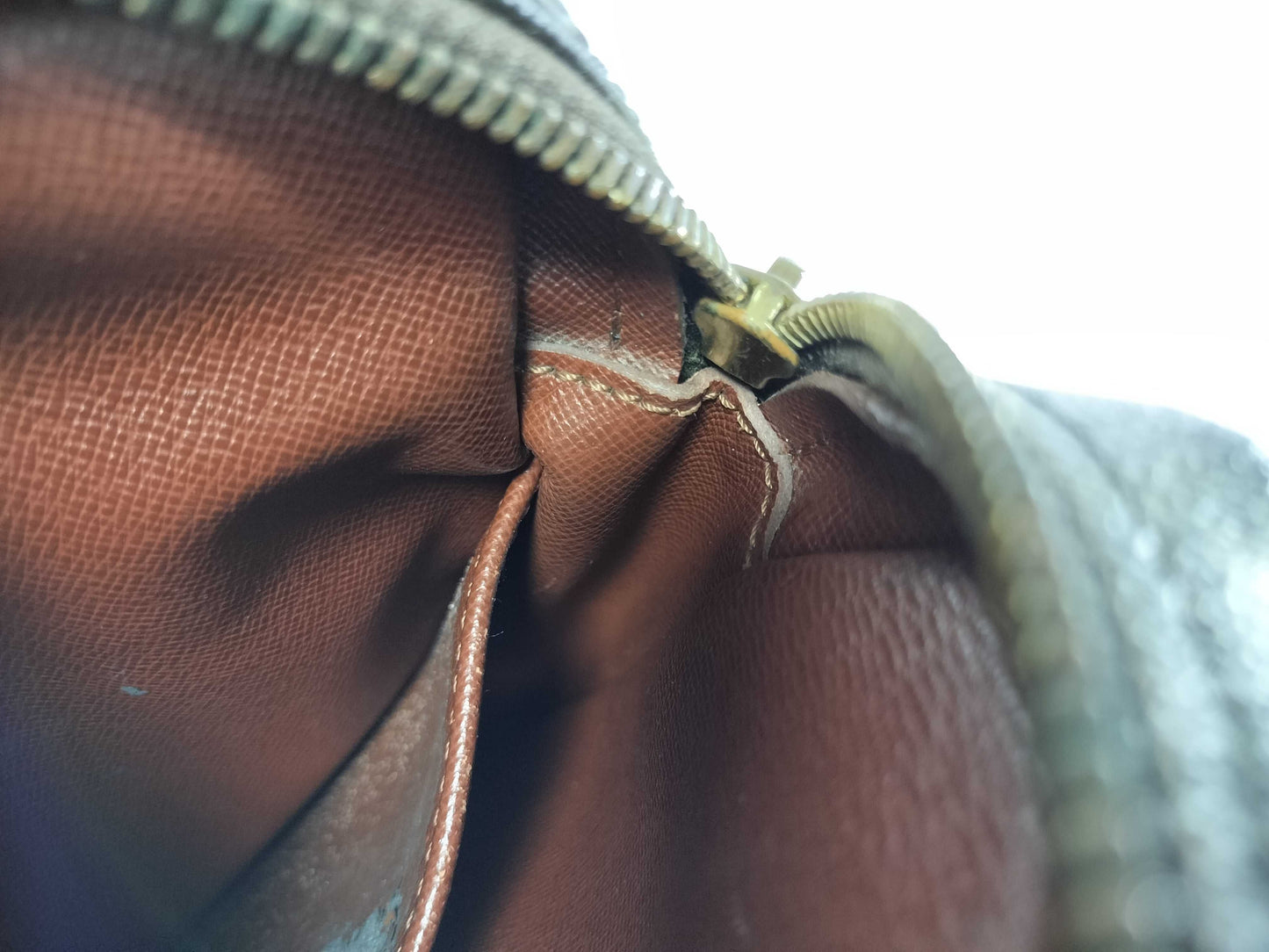 LOUIS VUITTON SD0021 Monogram Danube Shoulder Bag