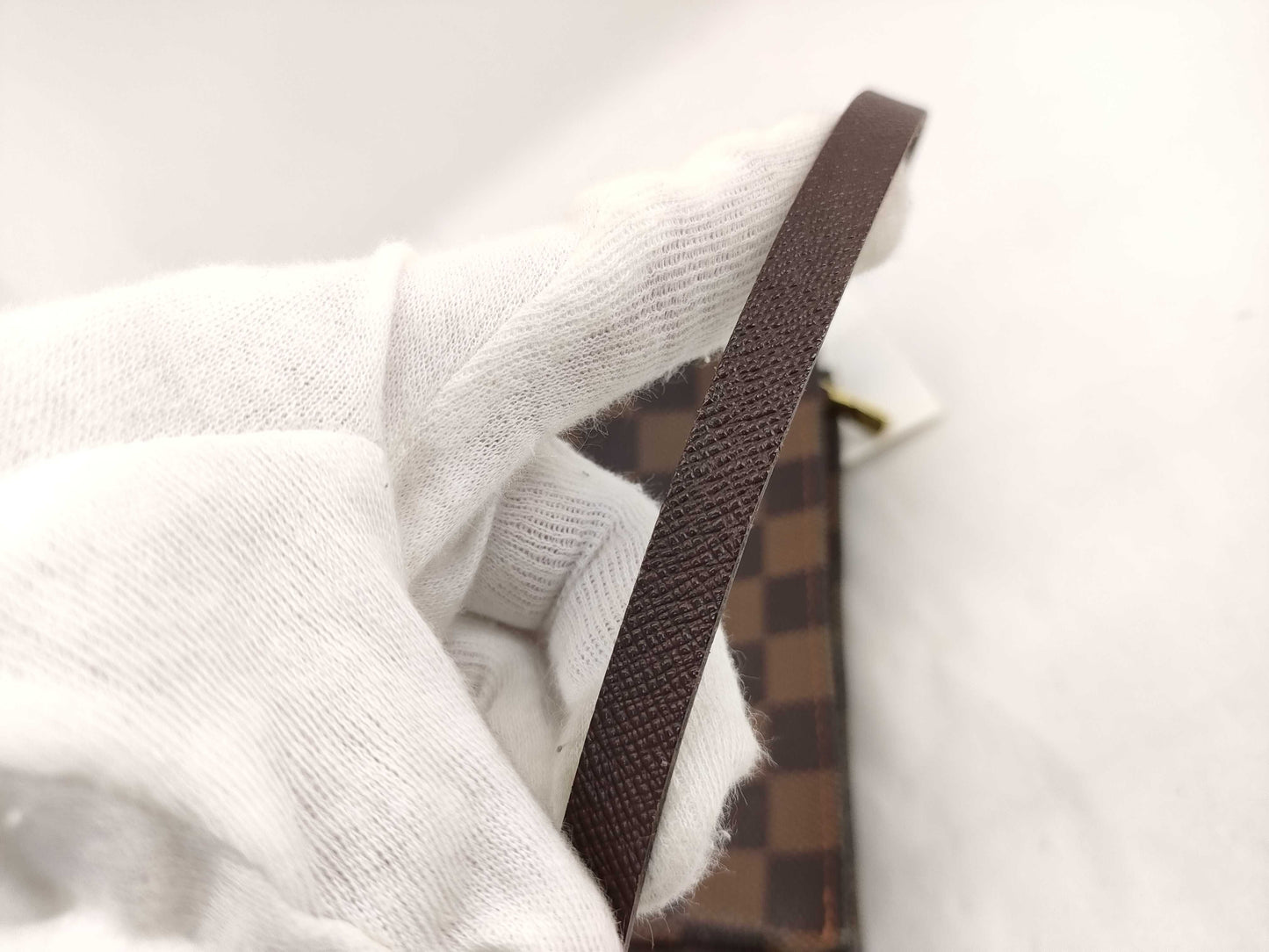 LOUIS VUITTON TH0016 Damier Truth Makeup Handbag