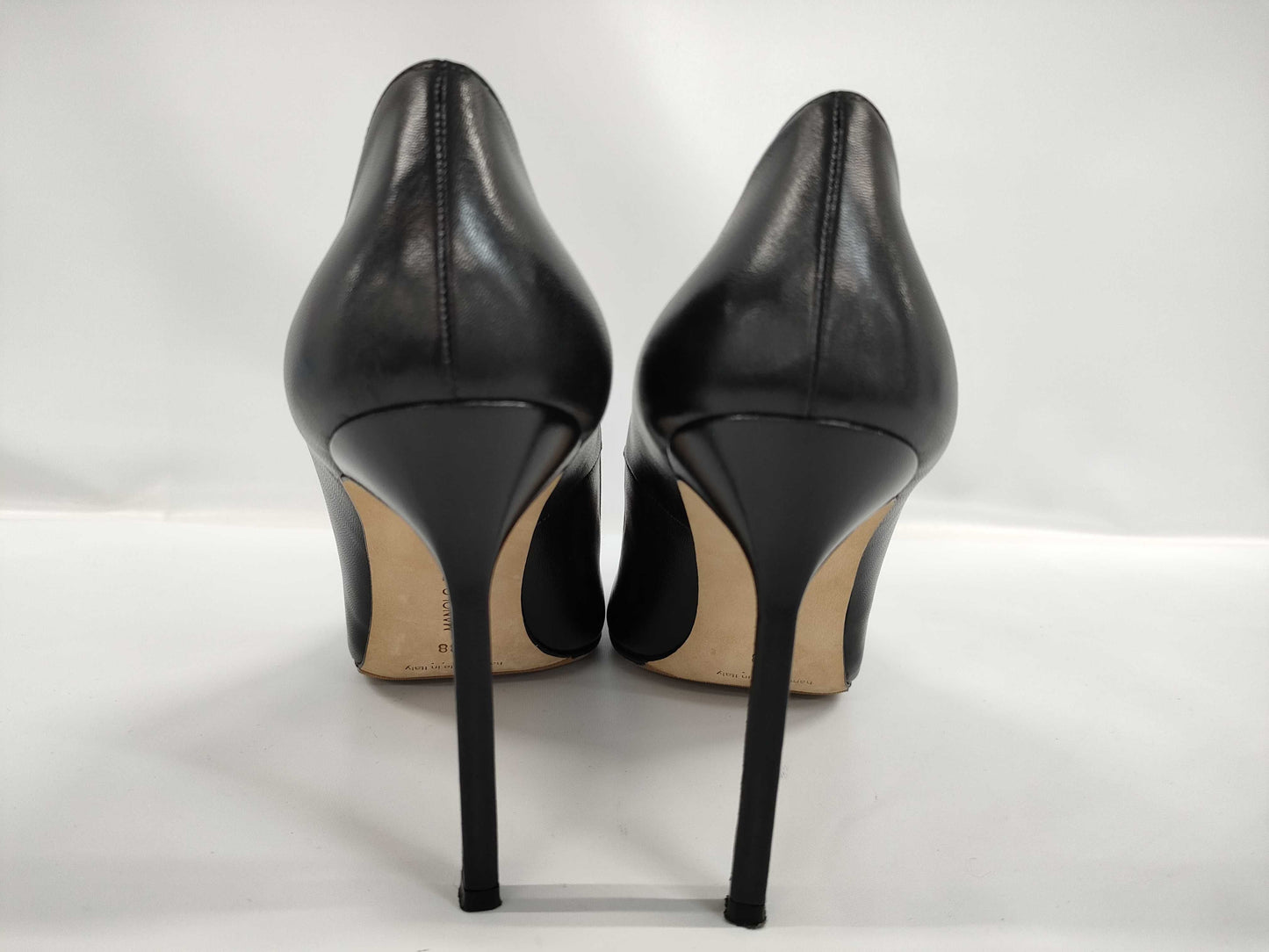 Manolo Blahnik pumps