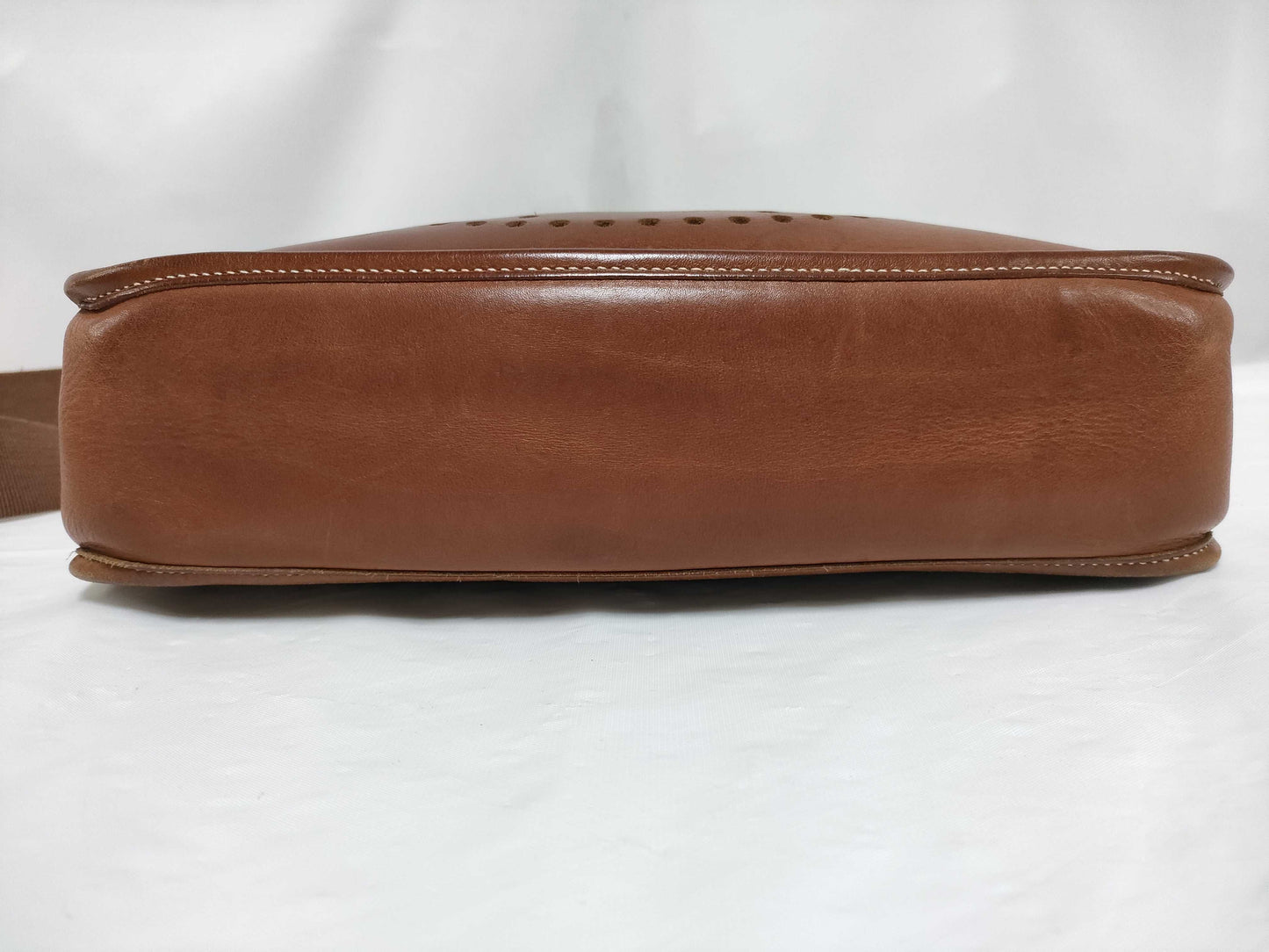 HERMES Evelyn IPM Vache Shoulder Bag