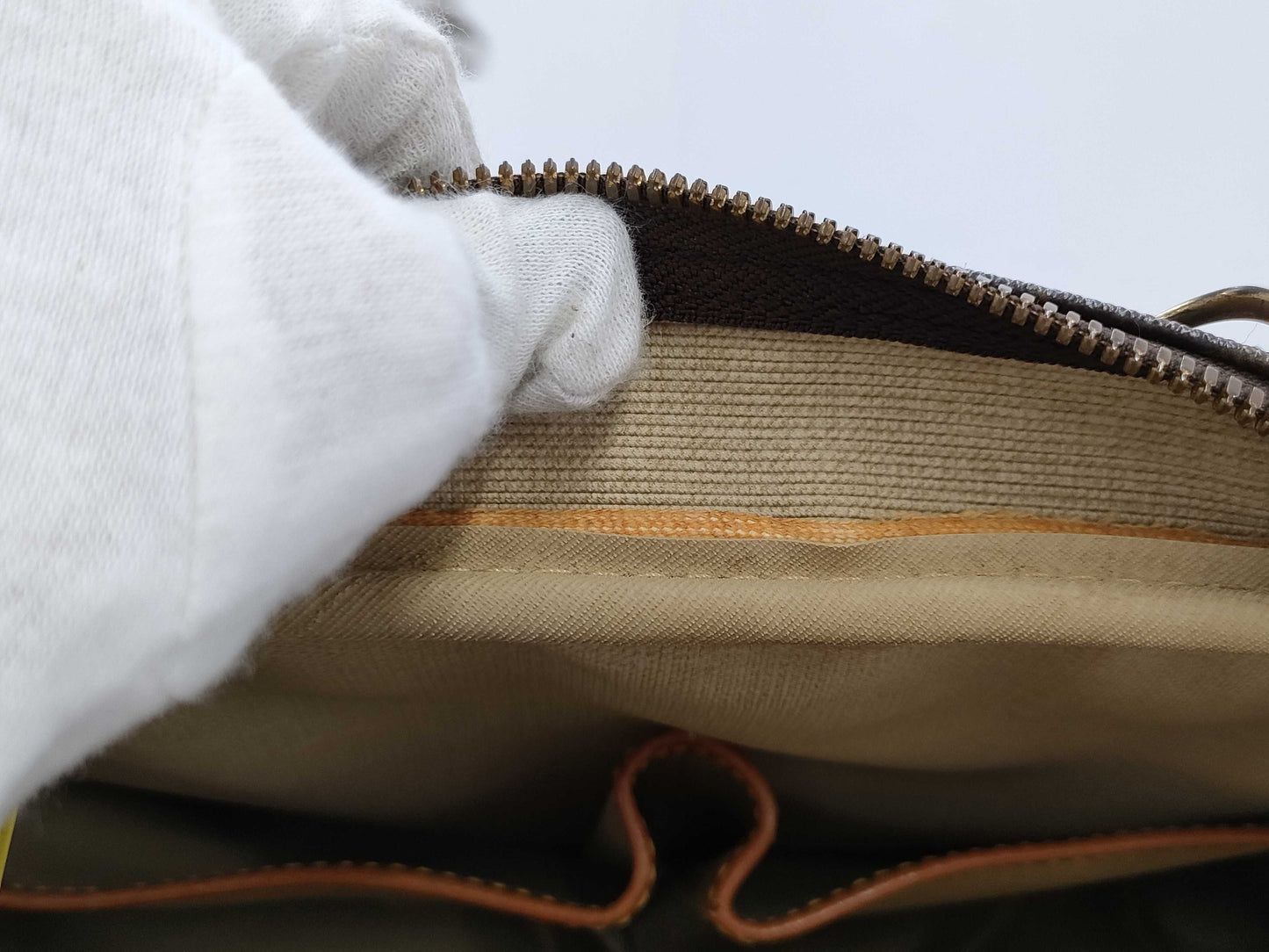 LOUIS VUITTON Monogram M47270 Deauville Handbag
