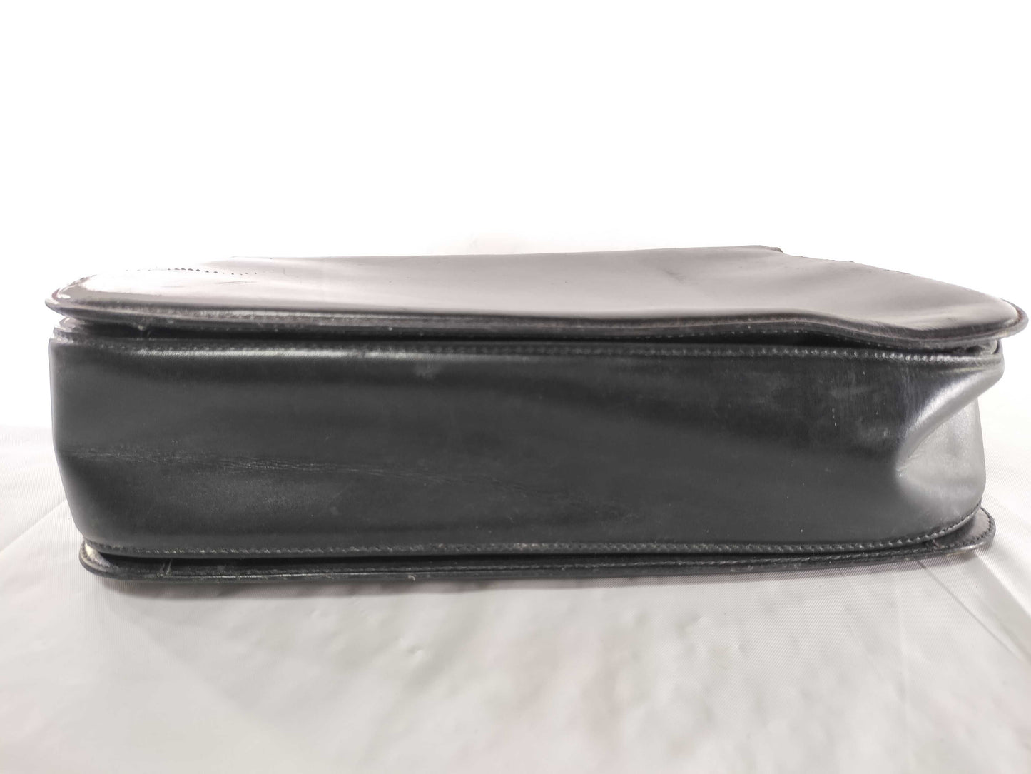 GUCCI One-Shoulder Leather Old Turnlock Shoulder Bag