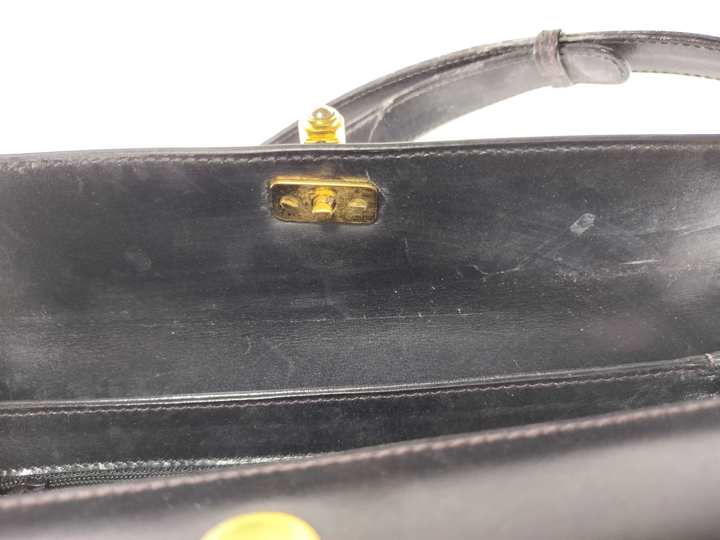 GUCCI One-Shoulder Leather Old Turnlock Shoulder Bag