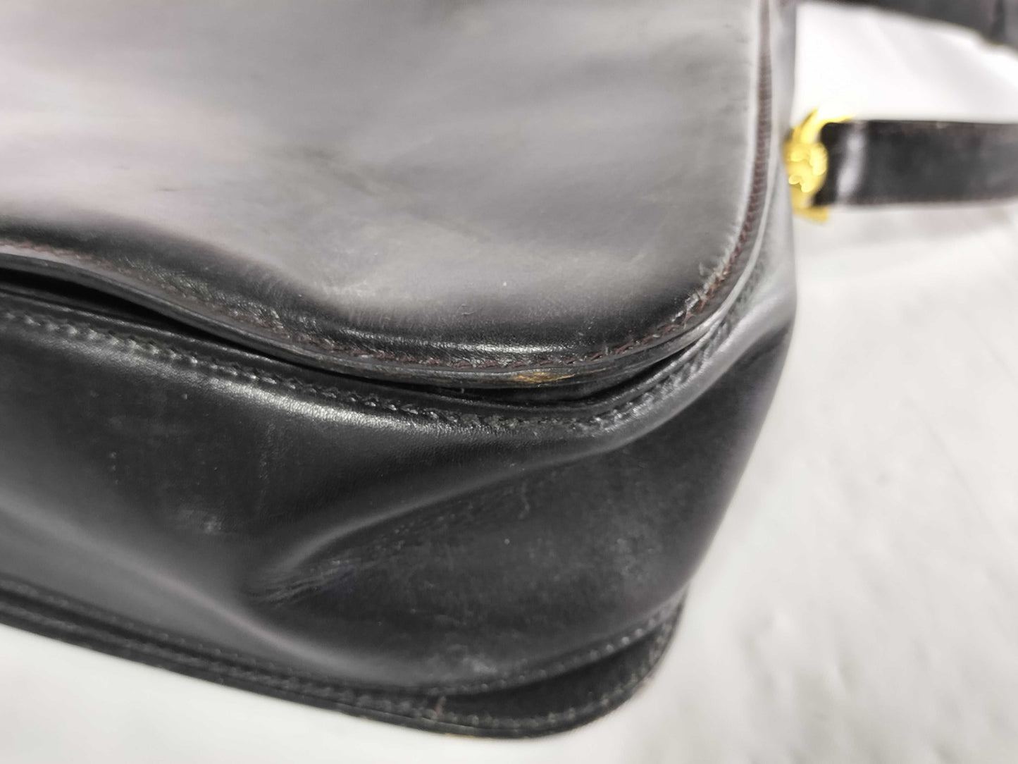 GUCCI One-Shoulder Leather Old Turnlock Shoulder Bag