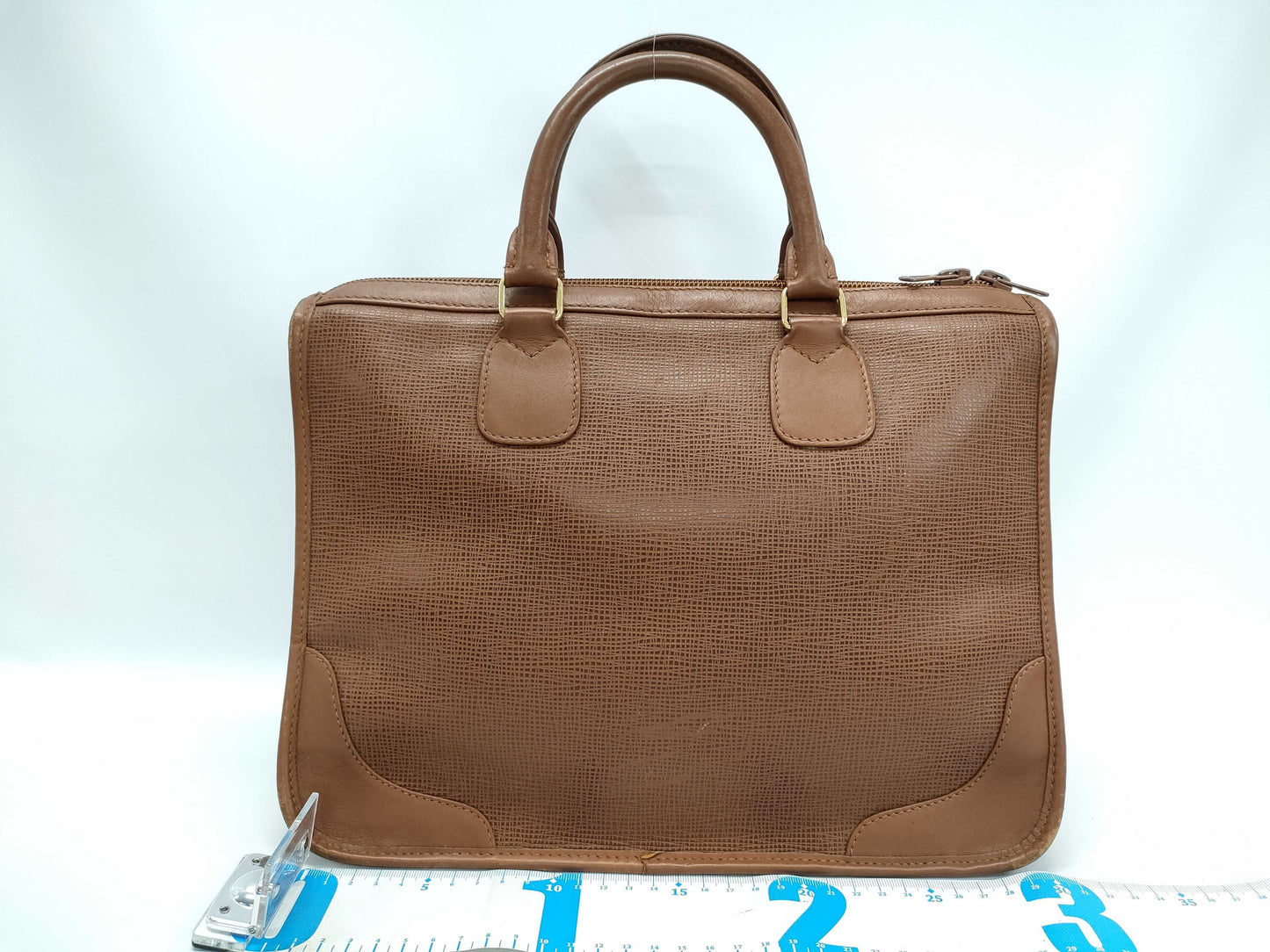 HUNTING WORLD Leather Handbag Brown Handbag