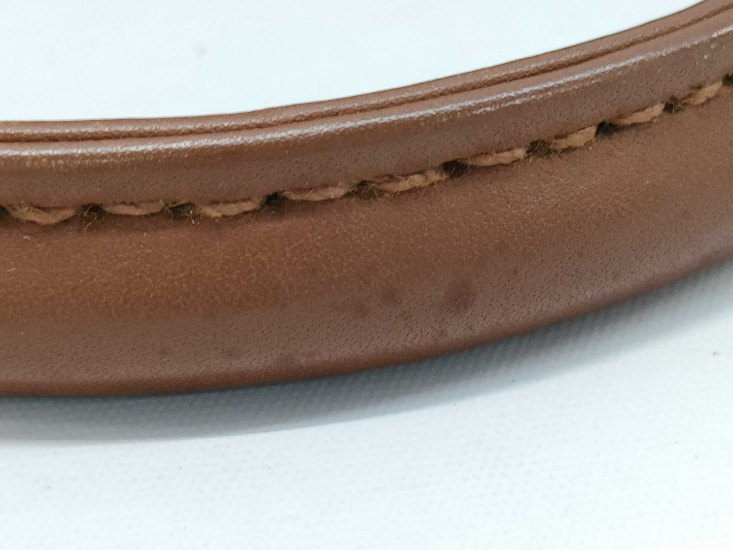 HUNTING WORLD Leather Handbag Brown Handbag