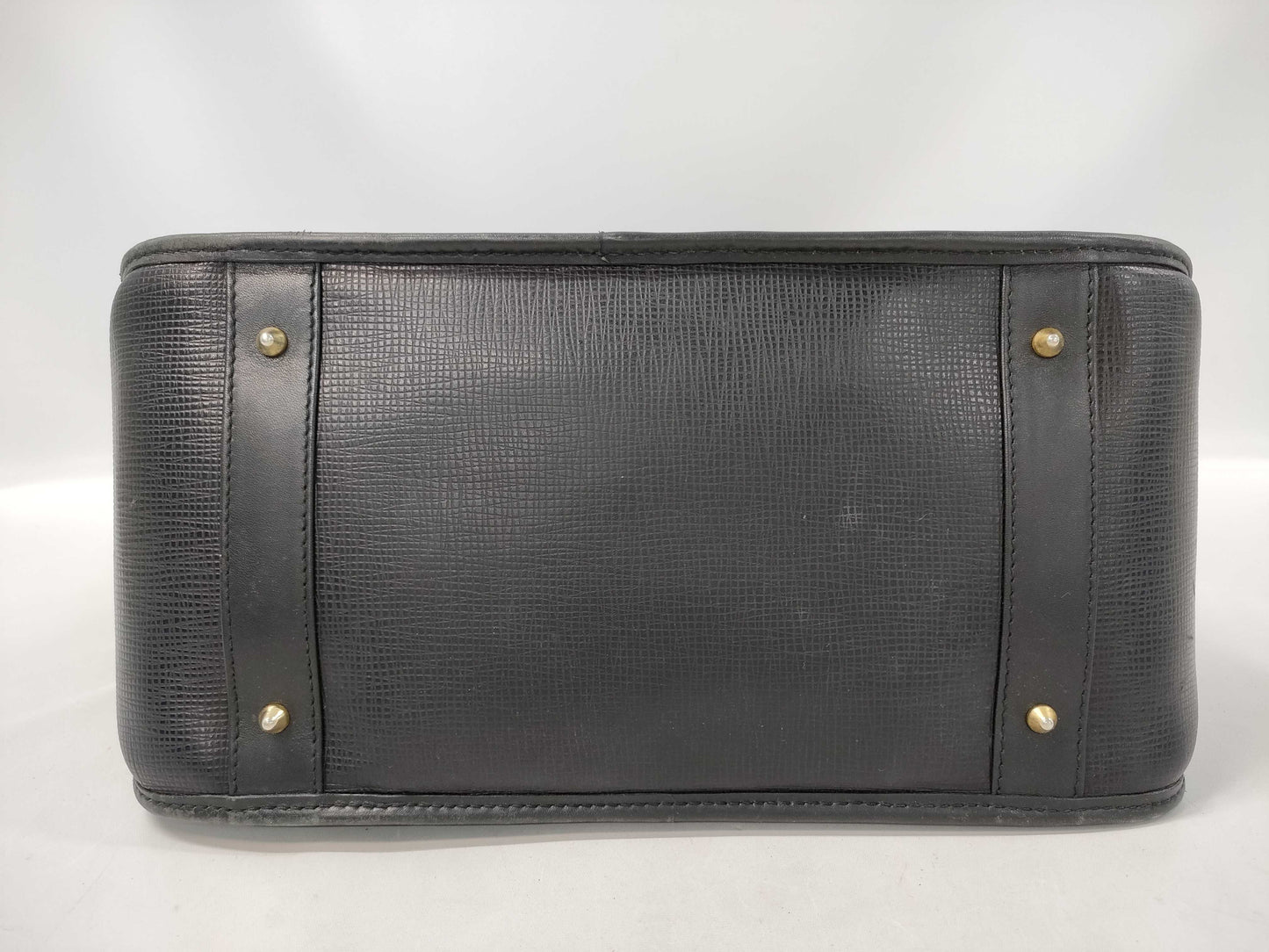 HUNTING WORLD Leather Handbag Black Handbag