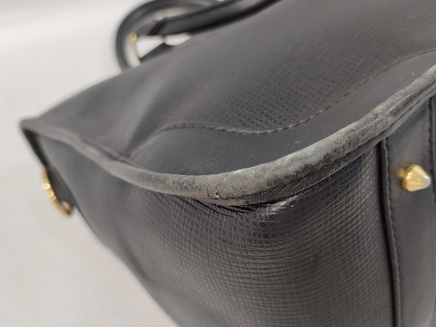 HUNTING WORLD Leather Handbag Black Handbag