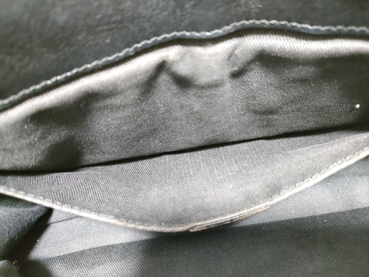 CELINE Boogie Bag Triomphe Leather Handbag