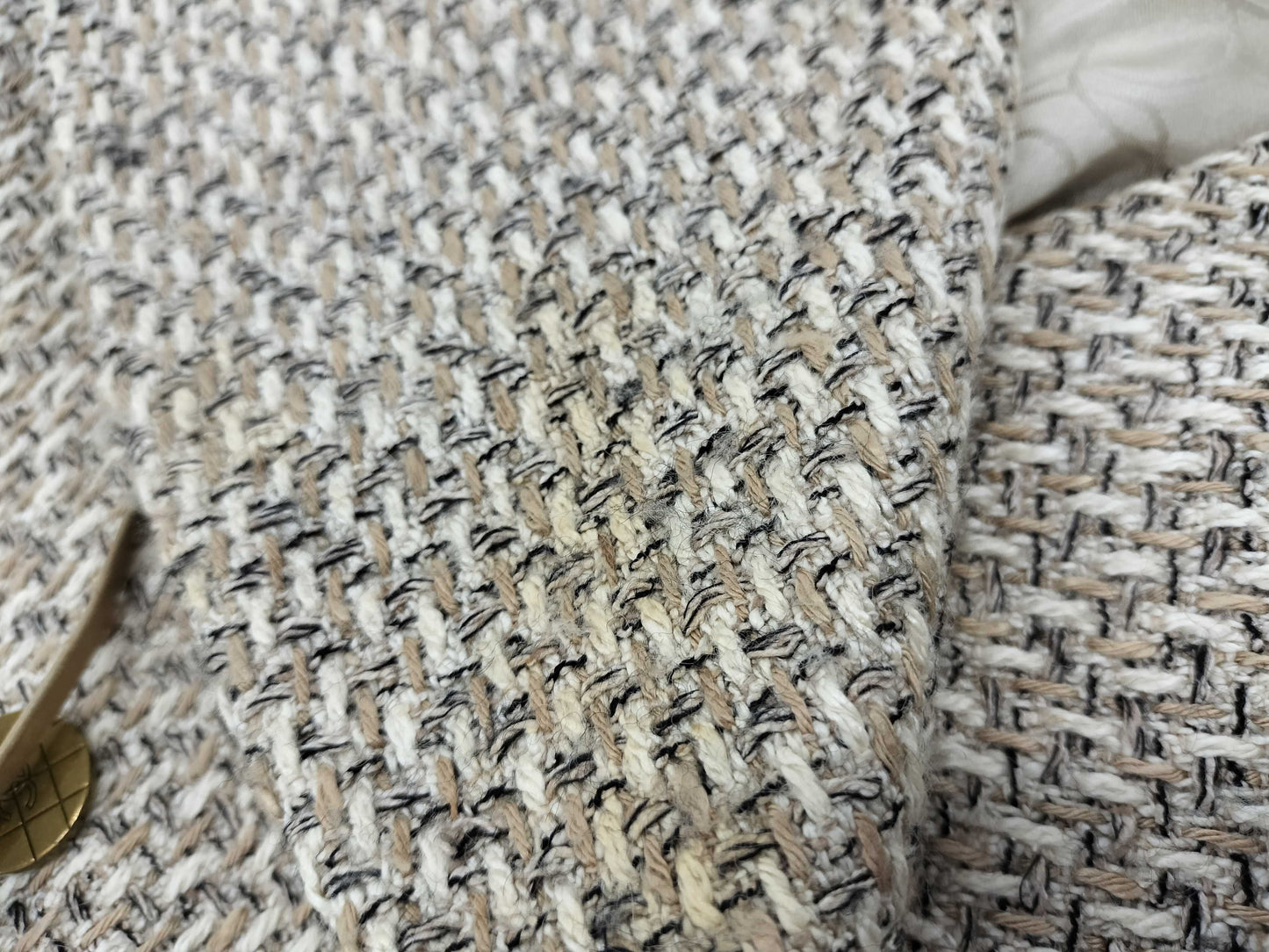 CHANEL 01P Coco Button Vest Vest