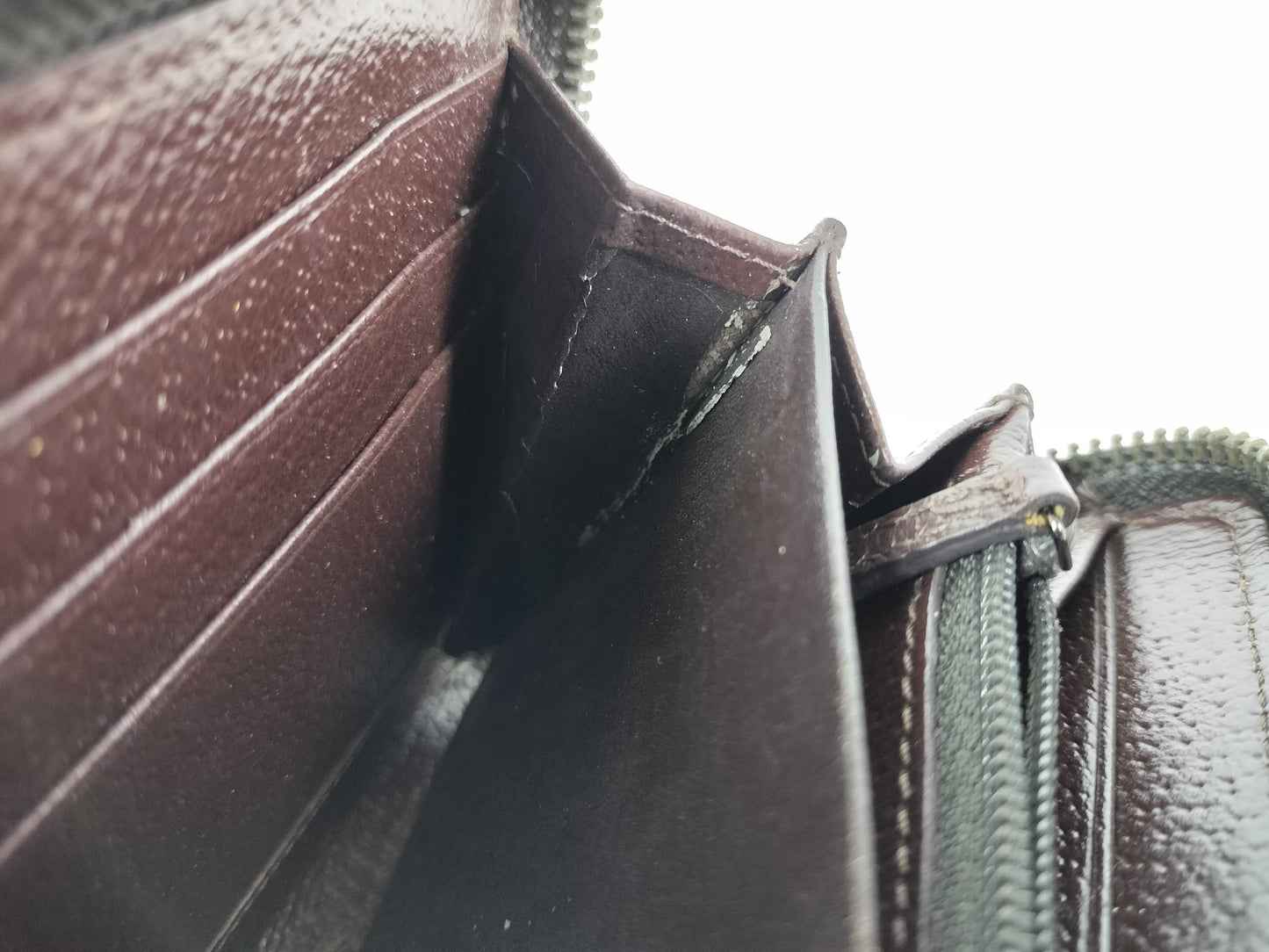 GUCCI GG Canvas Round Long Wallet