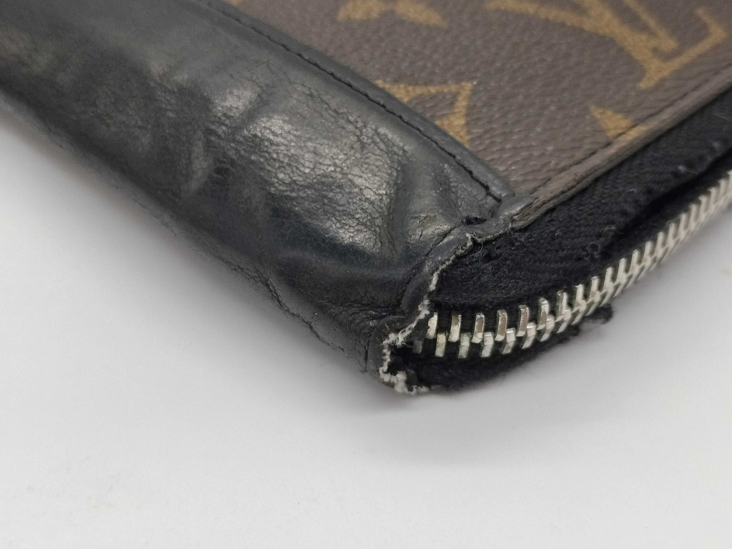 LOUIS VUITTON CA 2148 Monogram Macassar M60109 Macassar Zippy Vertical Wallet with Initials