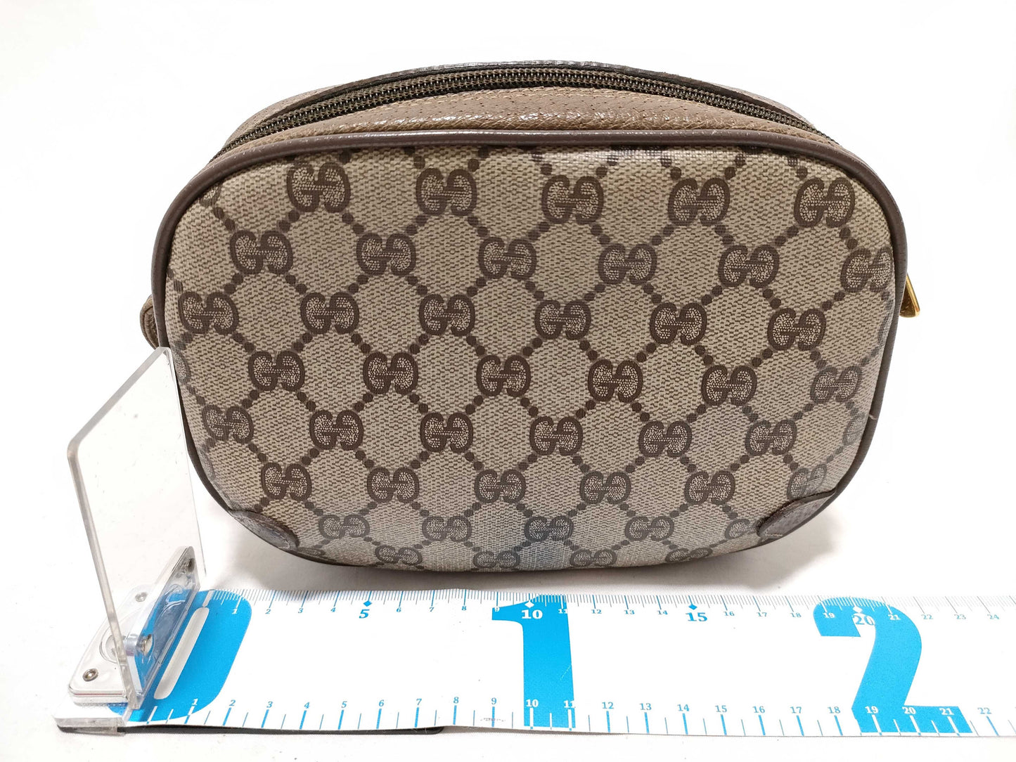 GUCCI Old Round Shoulder Bag