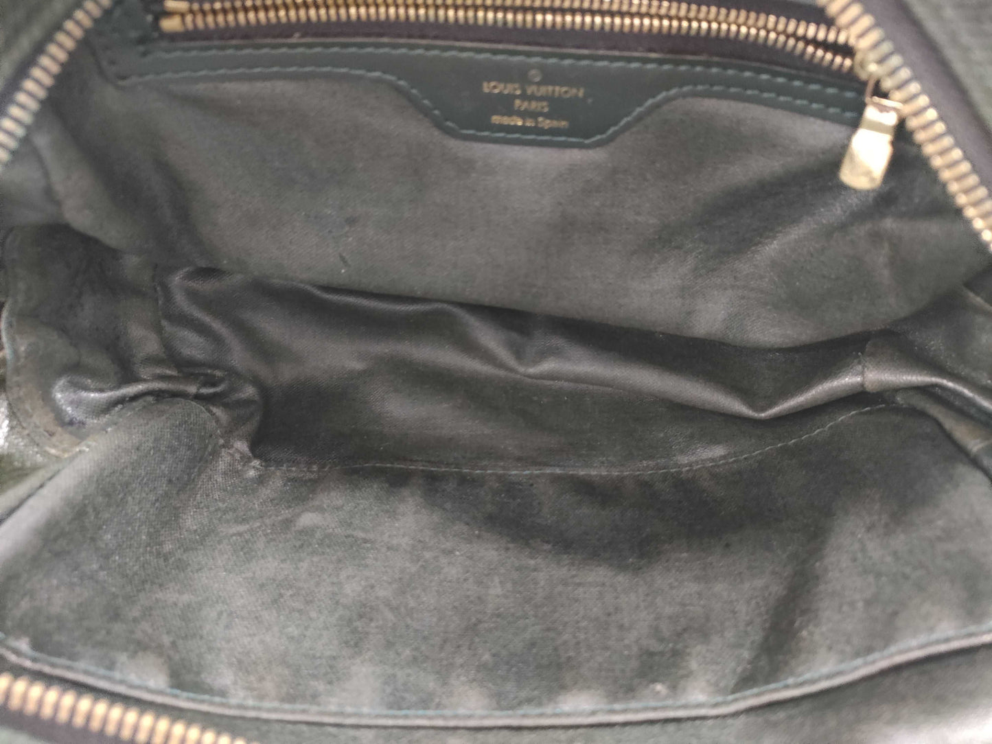 LOUIS VUITTON Taiga Parana Second Bag Second Bag