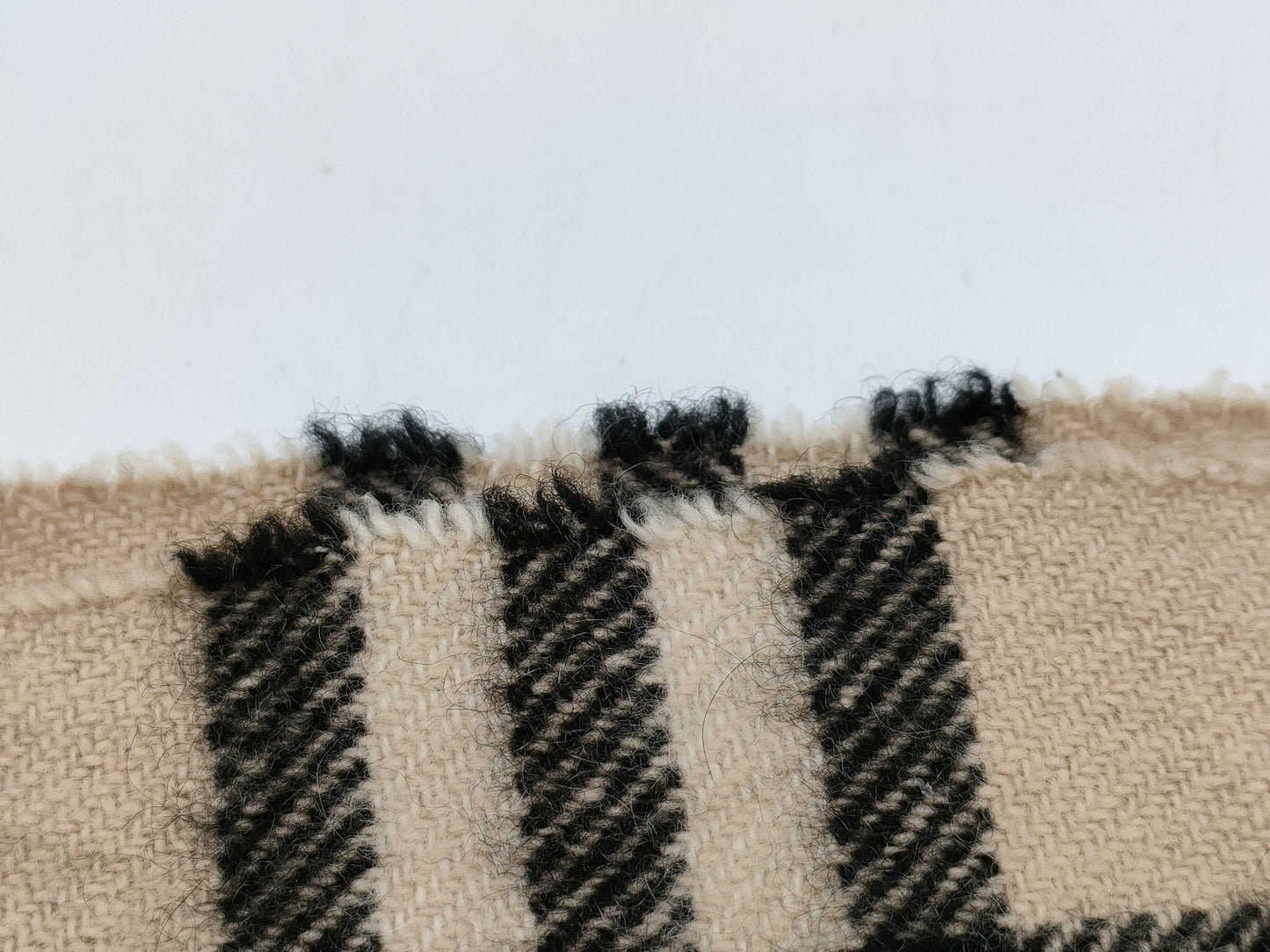 BURBERRY Nova Check Scarf