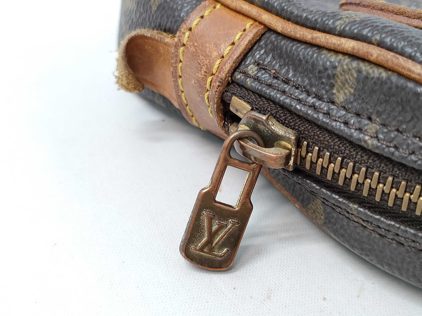 LOUIS VUITTON Monogram M51828 Pochette Marly Bandouliere Shoulder Bag