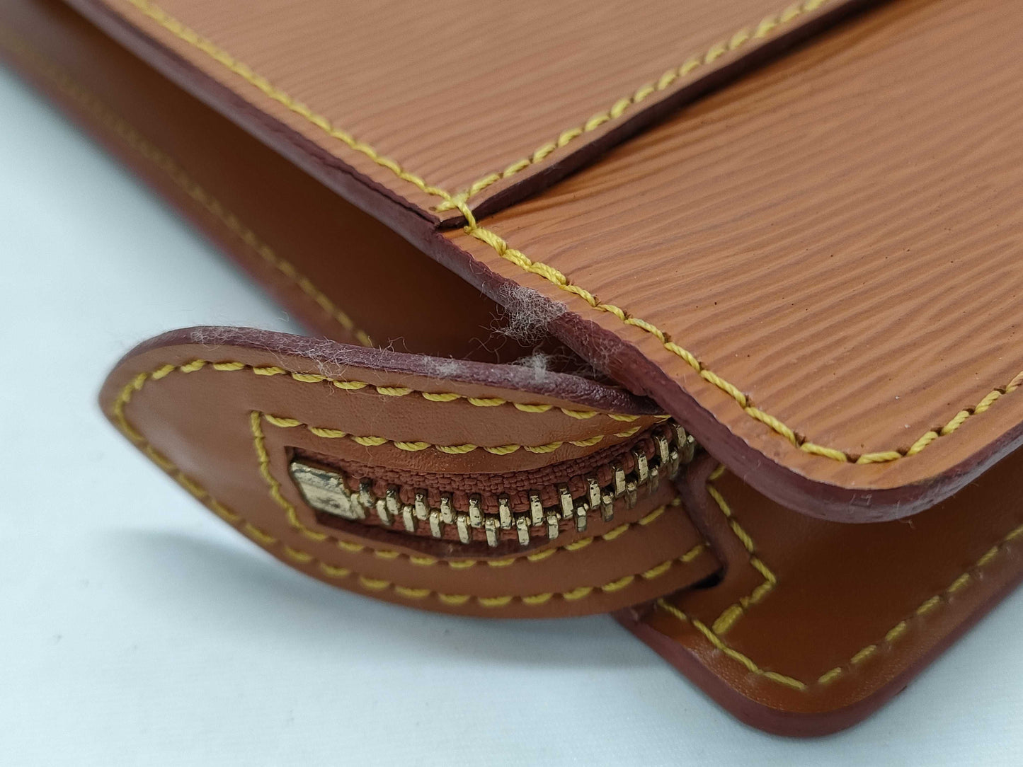 LOUIS VUITTON Second Second Bag