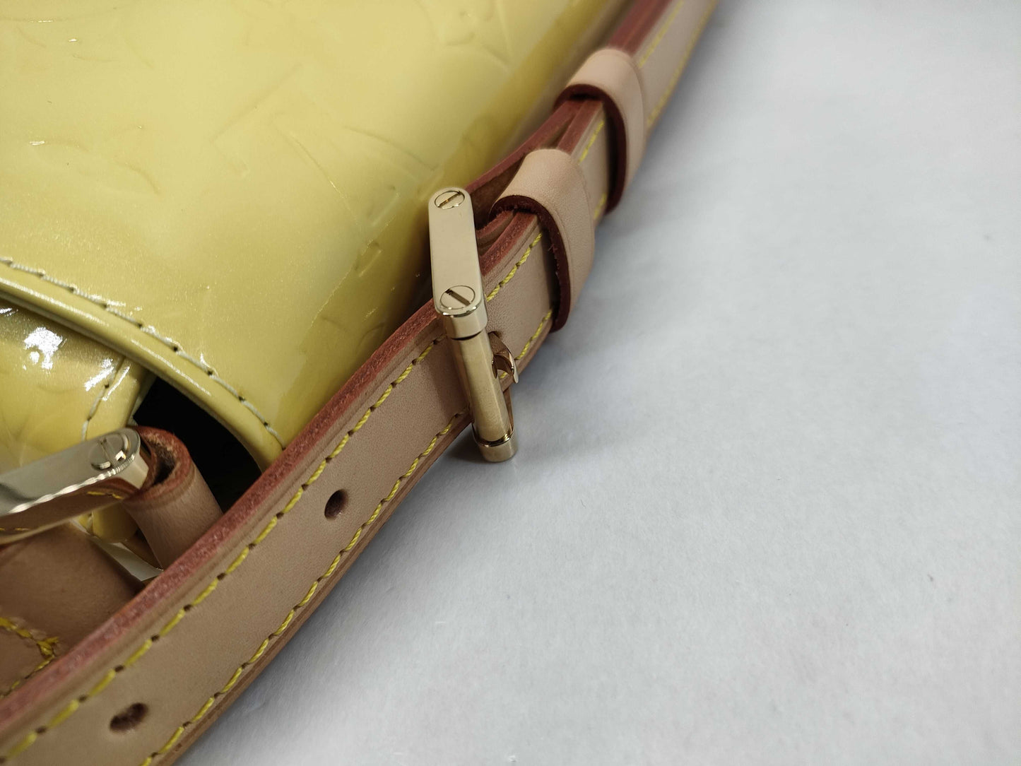 LOUIS VUITTON Vernis M91069 Thompson Street Shoulder Bag
