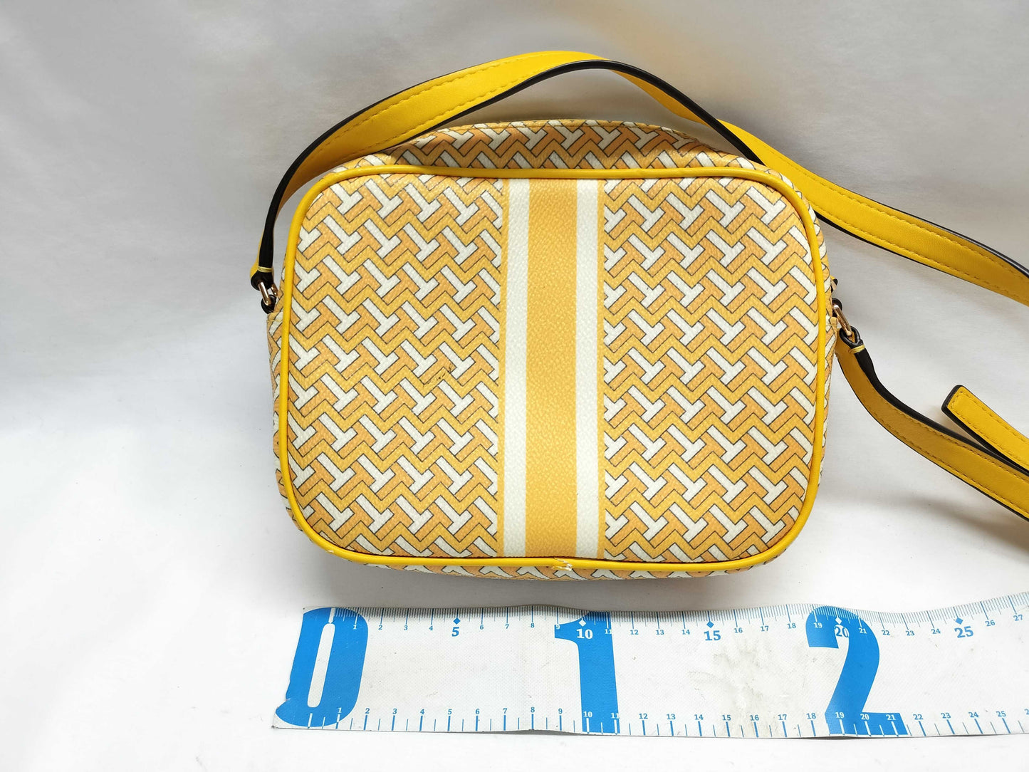 COACH Signature F29210 PVC / Tory Burch PVC Shoulder Bag *2 Shoulder Bags