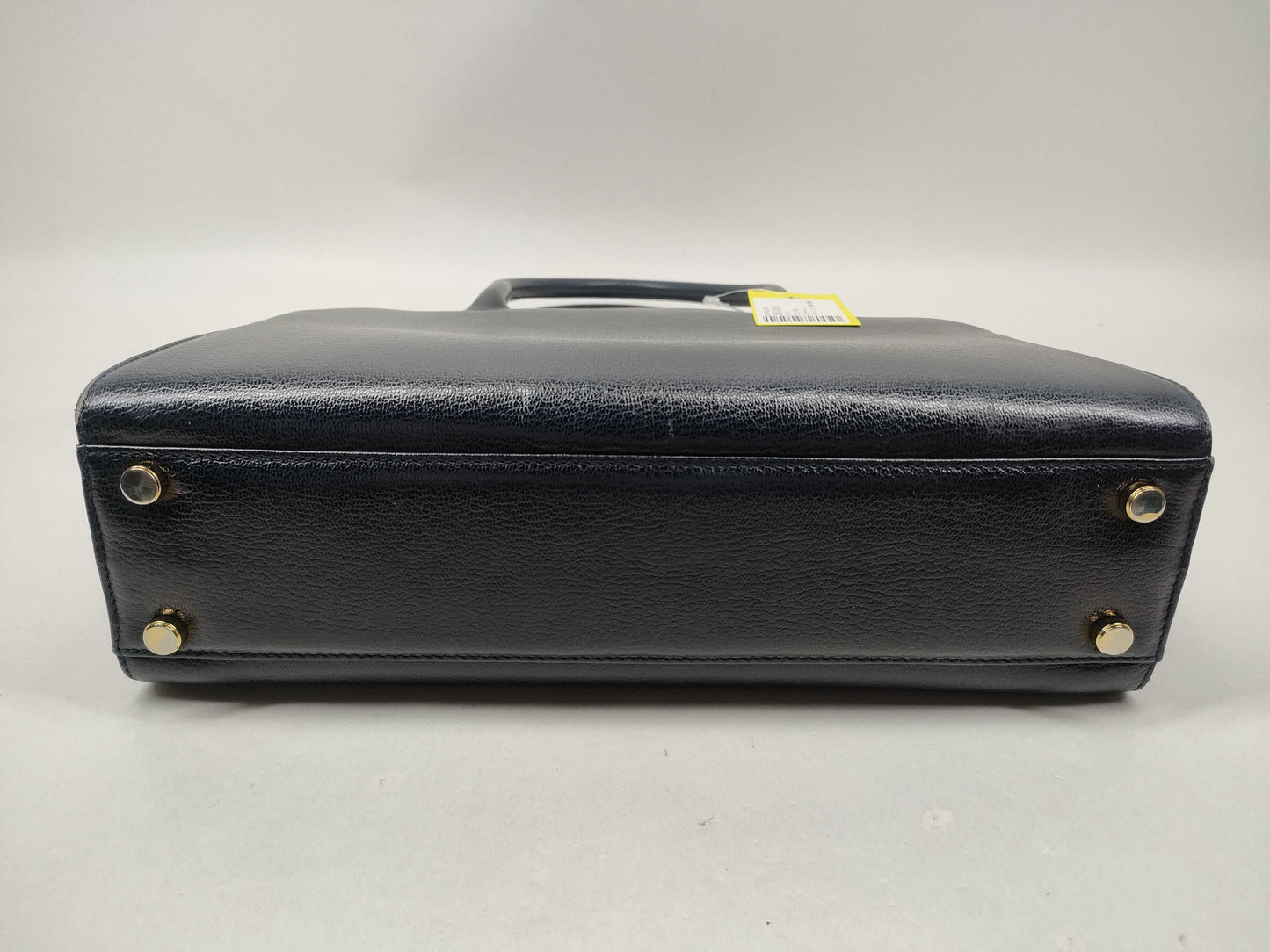 Salvatore Ferragamo Gancini Leather Handbag/Suitable for Scratch Resistance