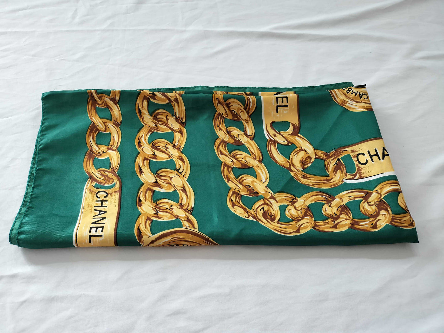 CHANEL Coco Mark Coco Chain Scarf