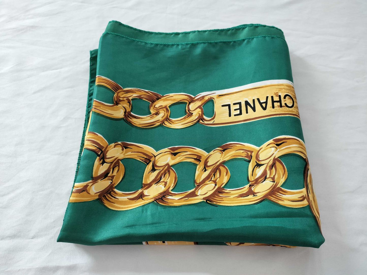 CHANEL Coco Mark Coco Chain Scarf