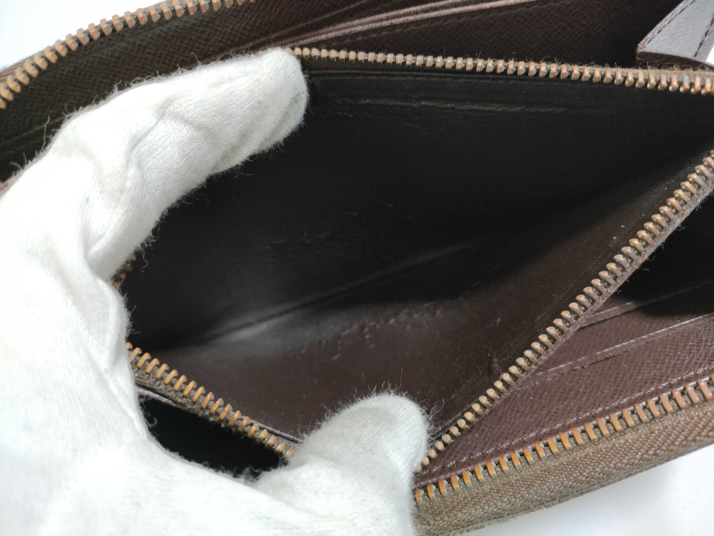 LOUIS VUITTON Monogram Wallet Set
