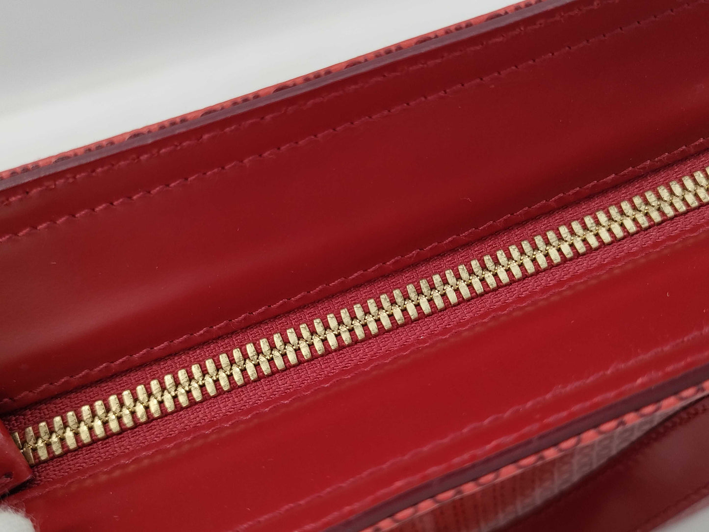 Salvatore Ferragamo Gancini Handbag