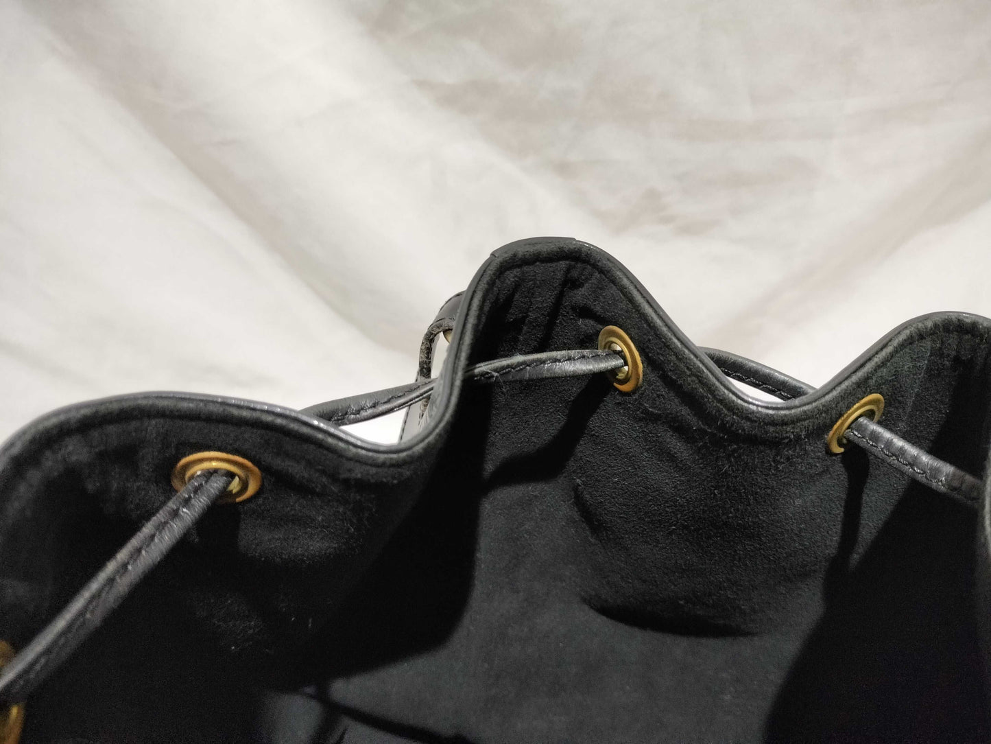 LOUIS VUITTON RFID Unverifiable Serial Number Unverifiable Epi Noe/Black Shoulder Bag