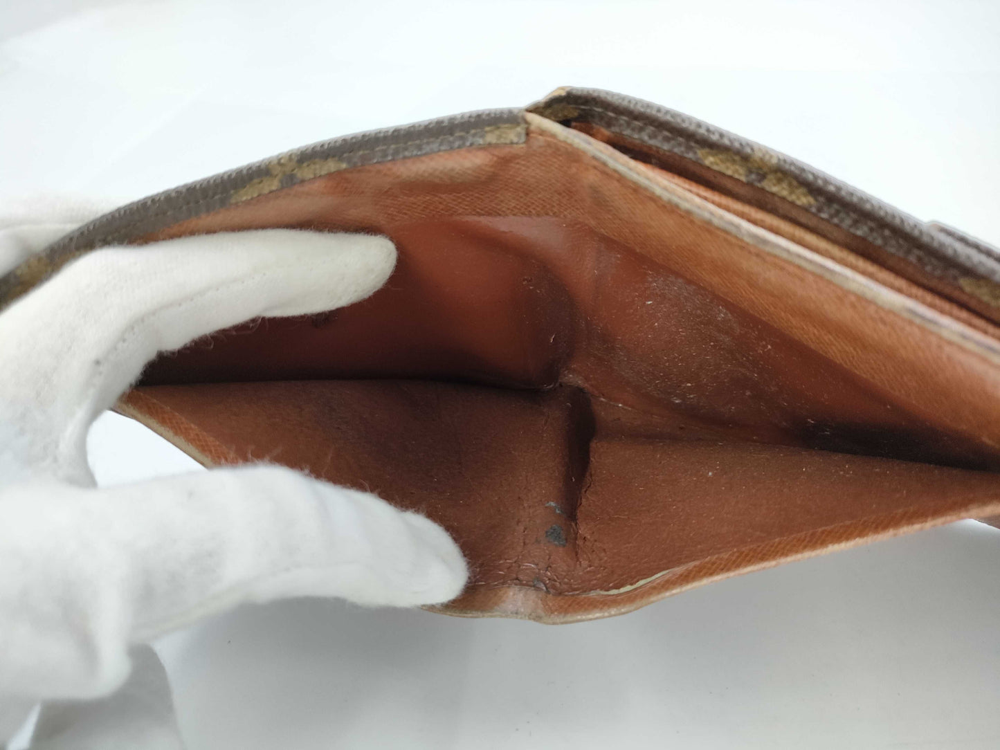 LOUIS VUITTON Monogram Double Hook Wallet