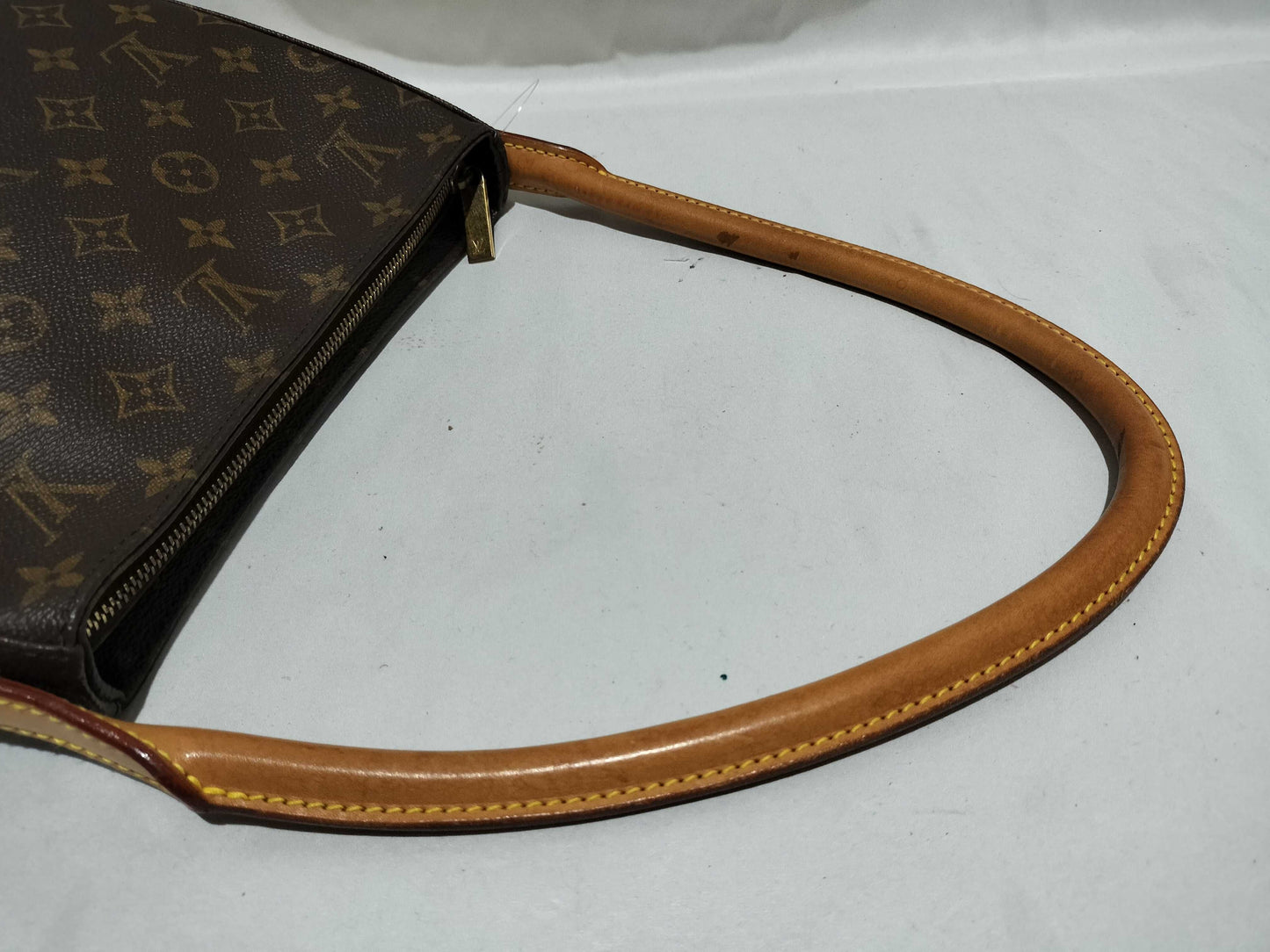 LOUIS VUITTON RFID Unverified FL0052 Monogram Looping MM Shoulder Bag